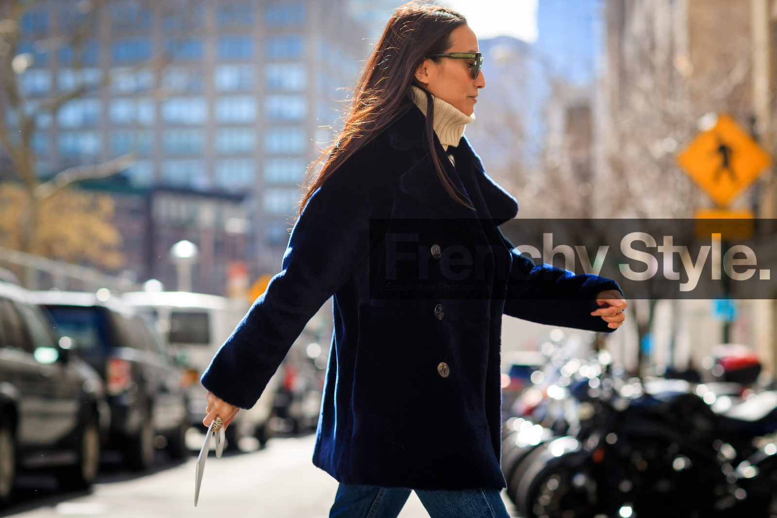 blue fur, navy jacket, sunglasses, trousers, turtleneck sweater, street style, jonathan paciullo, FW, frenchystyle, fashion week, NYFW, NEW YORK, AUTUMN WINTER 2018-2019, AW 18-19, FALL WINTER 2018-2019, FW 18-19, atmosphere details, horizontal, detail, elizabeth von der goltz