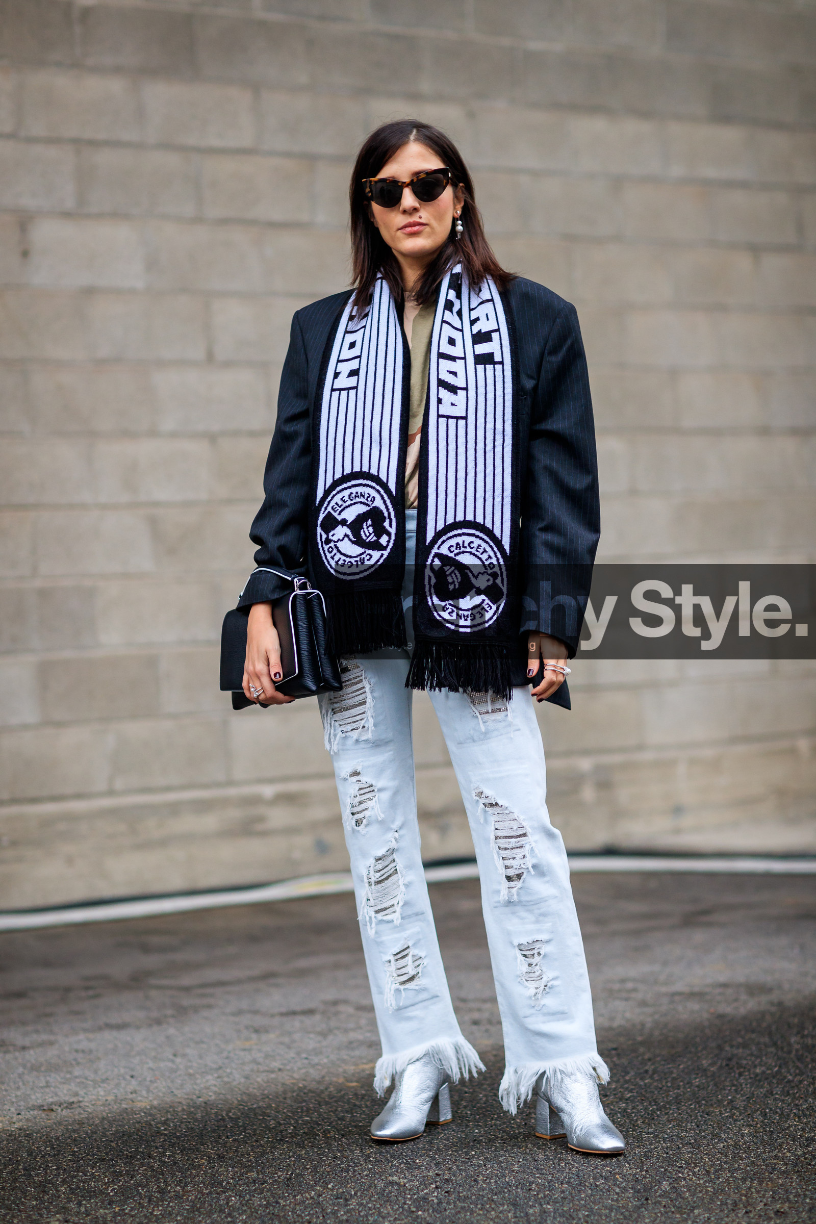 AUTUMN WINTER 2017-2018, AW 17-18, black bag, black jacket, black scarf, blazer, blue denim, denim pants, eleonora carisi, FALL WINTER 2017-2018, fashion week, frenchystyle, full length, FW, FW 17-18, glitter, graphic jacket, high heels, jeans, jonathan paciullo, leather bag, leather shoes, MFW, MILAN, printed jacket, printed scarf, ripped pants, shiny boots, silver shoes, street style, striped jacket, sunglasses, trousers, vertical