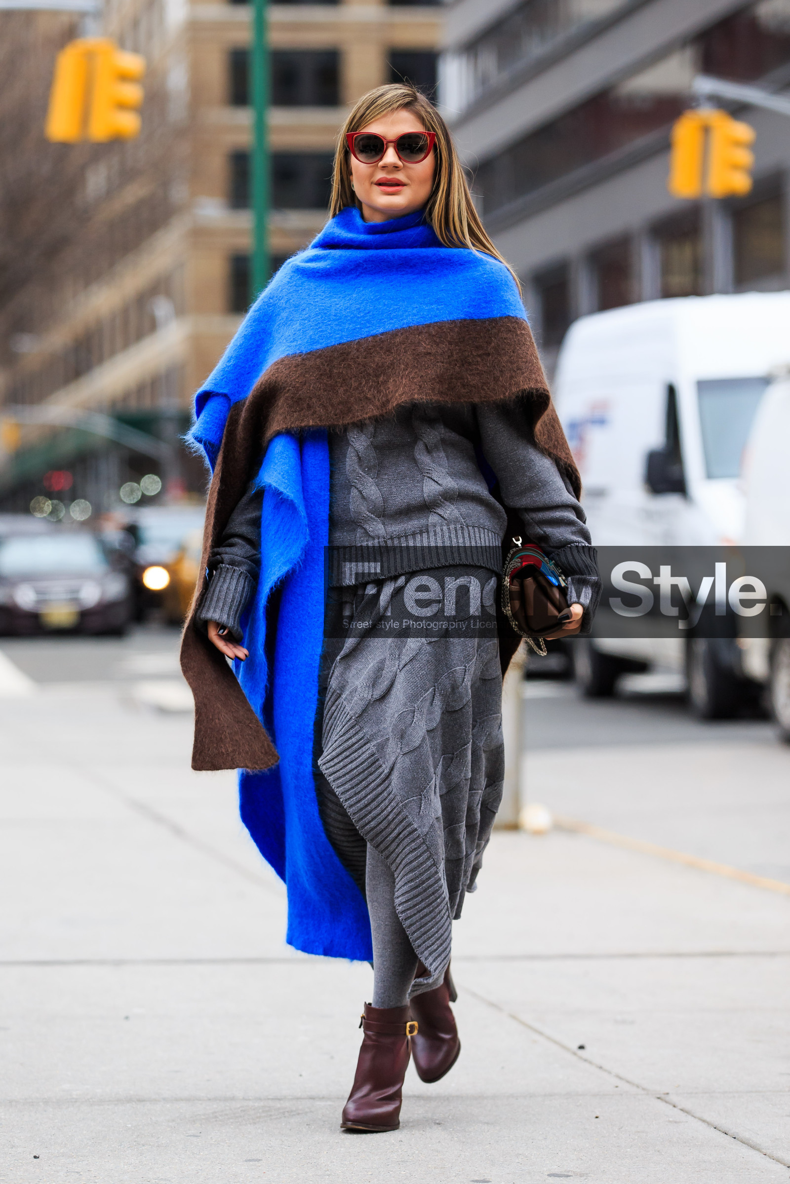 AUTUMN WINTER 2016-2017, AW 16-17, blue scarf, brown bag, brown boots, brown scarf, fashion week, frenchystyle, full length, FW, FW 16-17, graphic bag, grey knit, grey skirt, grey sweater, high heels, jonathan paciullo, leather bag, leather boots, mini bag, multicolor bag, NEW YORK, NYFW, oversize, street style, striped bag, sunglasses, thassia naves, vertical, woman, wool skirt