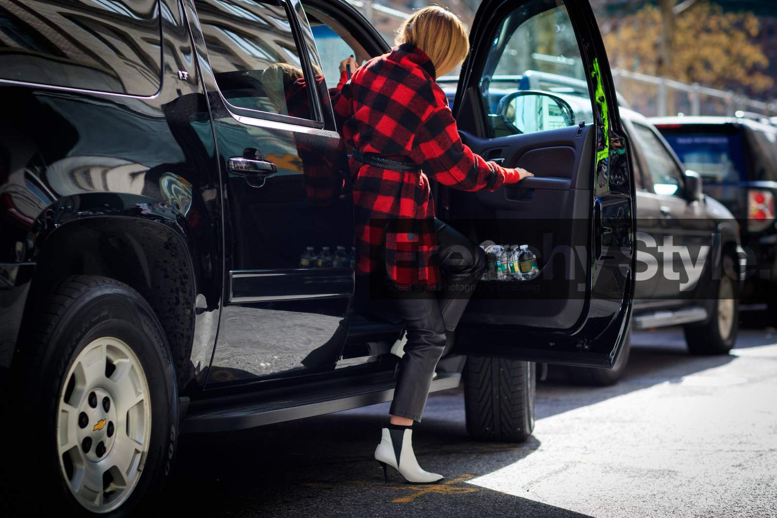 balenciaga, black belt, black pants, checked, graphic bag, graphic jacket, high heels, leather bag, leather belt, leather pants, leather shoes, plaid, printed bag, printed jacket, red bag, red coat, striped bag, sunglasses, white shoes, street style, jonathan paciullo, FW, frenchystyle, fashion week, NYFW, NEW YORK, AUTUMN WINTER 2018-2019, AW 18-19, FALL WINTER 2018-2019, FW 18-19, atmosphere details, horizontal, full length, lisa aiken