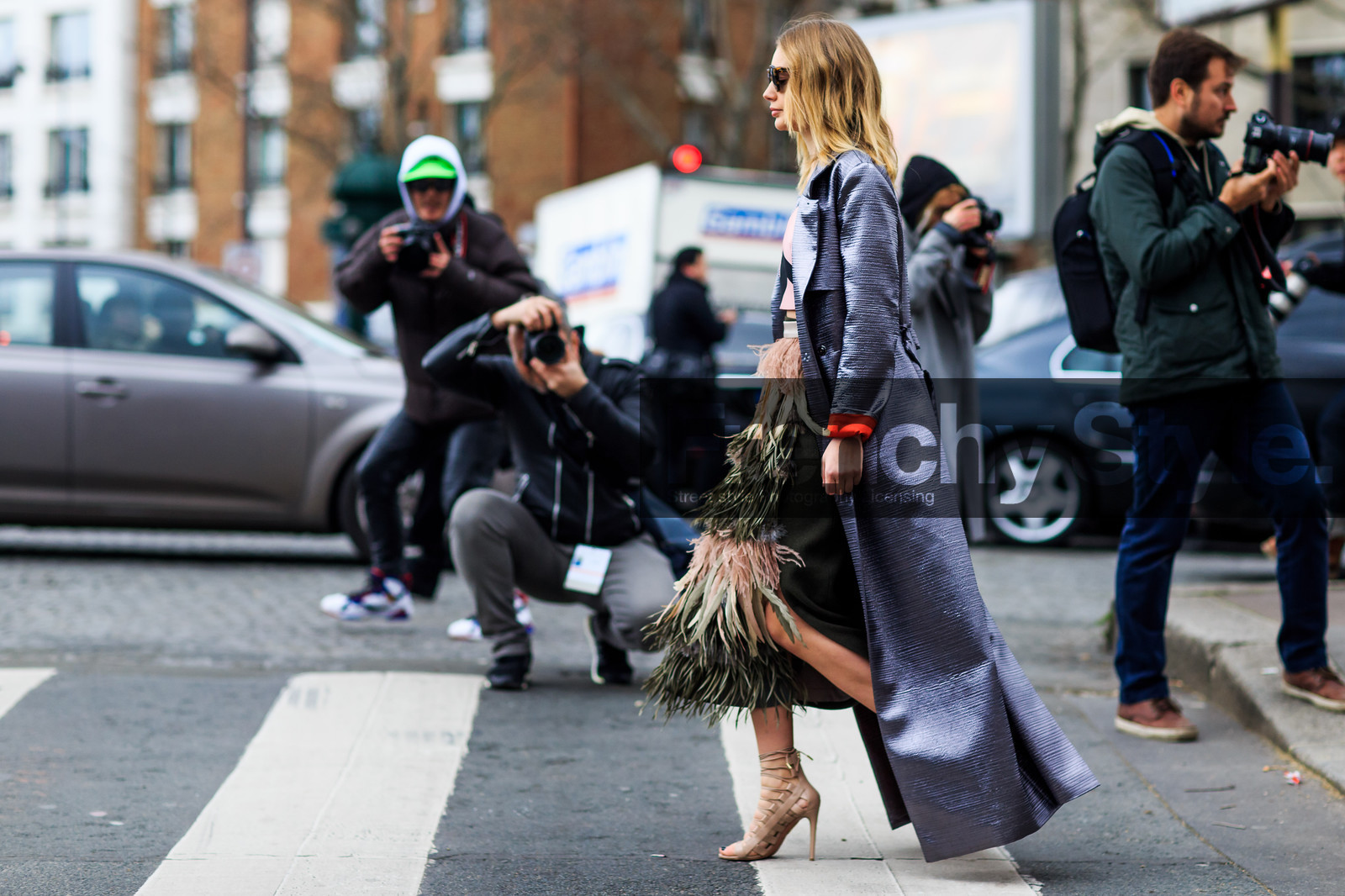 alina gelzina, atmosphere details, AUTUMN WINTER 2016-2017, AW 16-17, detail, embroidered skirt, FALL WINTER 2016-2017, fashion week, feathers, frenchystyle, FW, FW 16-17, green skirt, grey coat, high heels, horizontal, jonathan paciullo, kaki skirt, leather shoes, long coat, nude sandals, PARIS, PFW, street style, sunglasses
