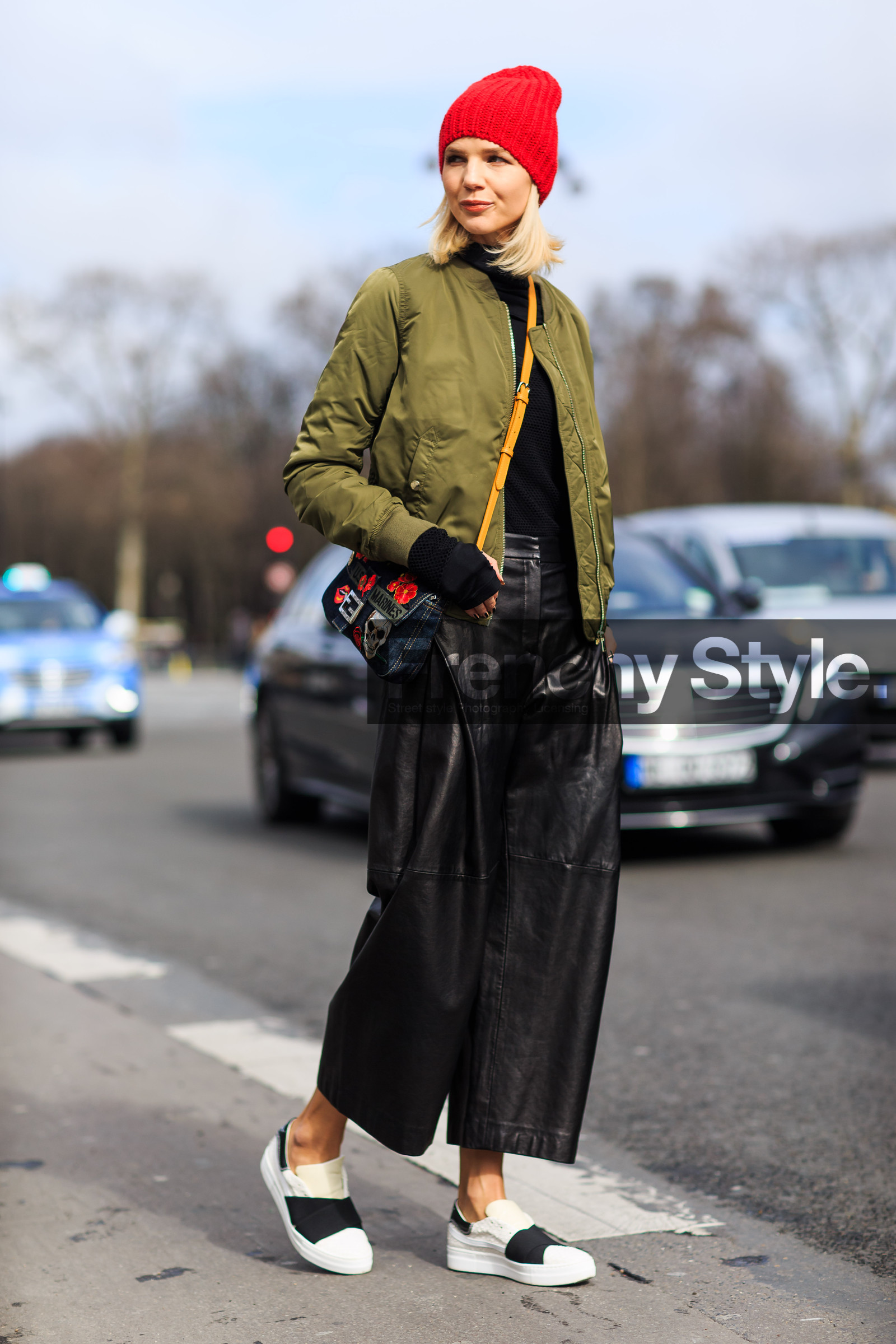 AUTUMN WINTER 2016-2017, AW 16-17, baguette clutch, black pants, blue denim, bomber jacket, denim bag, embroidered bag, FALL WINTER 2016-2017, fashion week, fendi, frenchystyle, full length, FW, FW 16-17, jonathan paciullo, kaki jacket, leather pants, leather sneakers, PARIS, PFW, red beanie, Samantha Angelo, street style, vertical, white sneakers