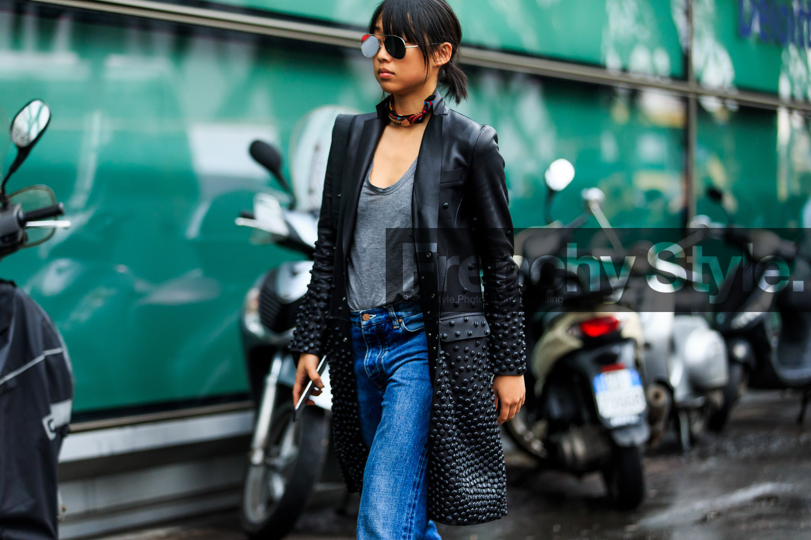 atmosphere details, AUTUMN WINTER 2016-2017, AW 16-17, black coat, black jacket, blue denim, denim pants, detail, embroidered coat, FALL WINTER 2016-2017, fashion week, frenchystyle, FW, FW 16-17, grey t shirt, horizontal, jeans, jonathan paciullo, leather coat, leather jacket, LFW, LONDON, margaret, zhang, MENSWEAR, street style, studs, sunglasses, tied up scarf, trousers