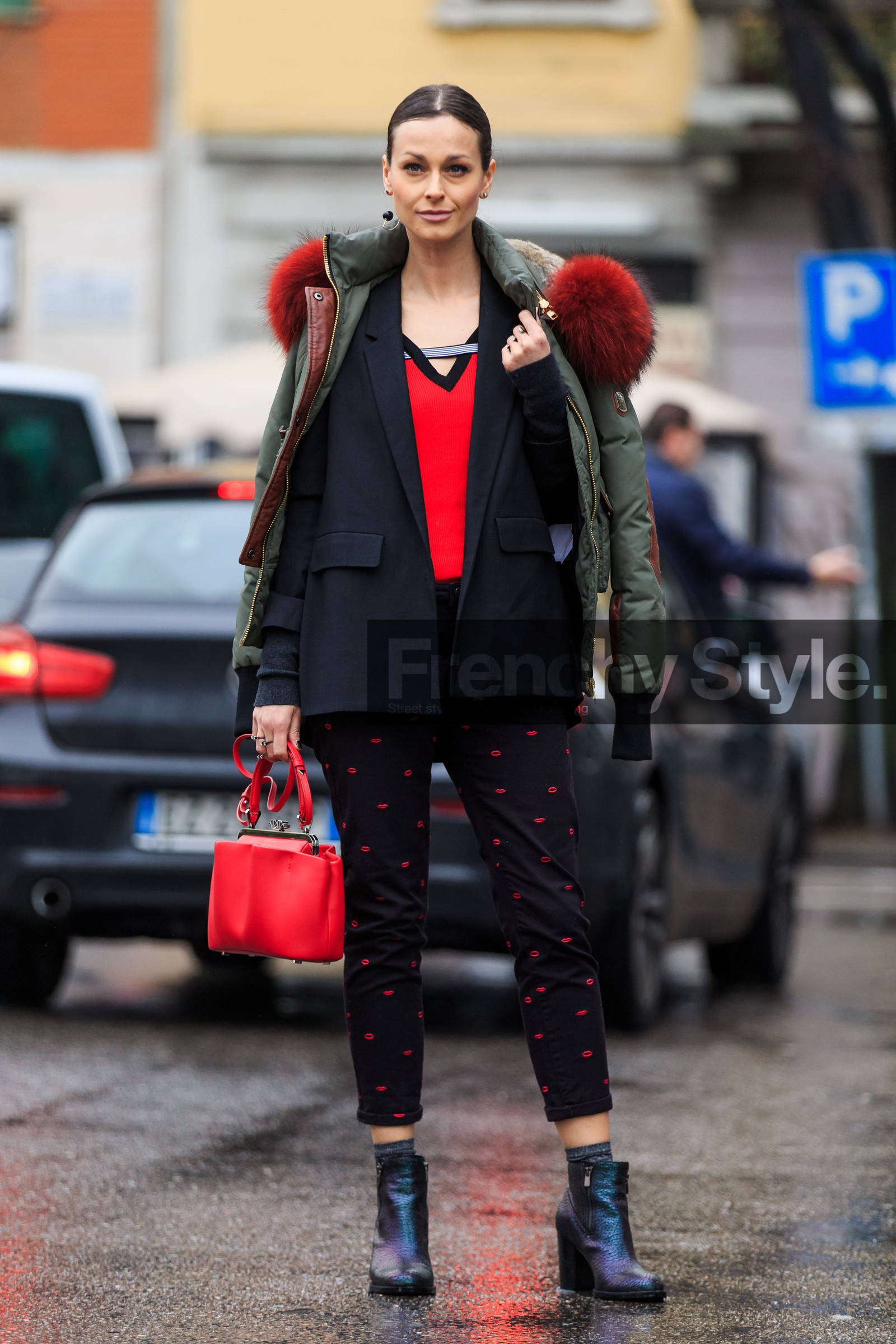 AUTUMN WINTER 2016-2017, AW 16-17, black boots, black jacket, black pants, blazer, down jacket, embroidered sweater, FALL WINTER 2016-2017, fashion week, frenchystyle, full length, fur collar, FW, FW 16-17, green jacket, jonathan paciullo, kaki jacket, leather bag, leather boots, LFW, LONDON, MENSWEAR, printed pants, red bag, red fur, red sweater, street style, trousers, vertical