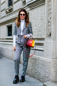 AUTUMN WINTER 2017-2018, AW 17-18, black shoes, blazer, checked jacket, checked pants, checked suit, FALL WINTER 2017-2018, fashion week, frenchystyle, full length, FW, FW 17-18, geometric, graphic bag, graphic jacket, graphic pants, graphic suit, grey jacket, grey pants, grey suit, high waist, jonathan paciullo, leather bag, leather shoes, MFW, MILAN, multicolor bag, plaid, printed bag, printed jacket, printed pants, printed suit, sara battaglia, sarah battaglia, street style, sunglasses, trousers, turtleneck sweater, vertical, white sweater