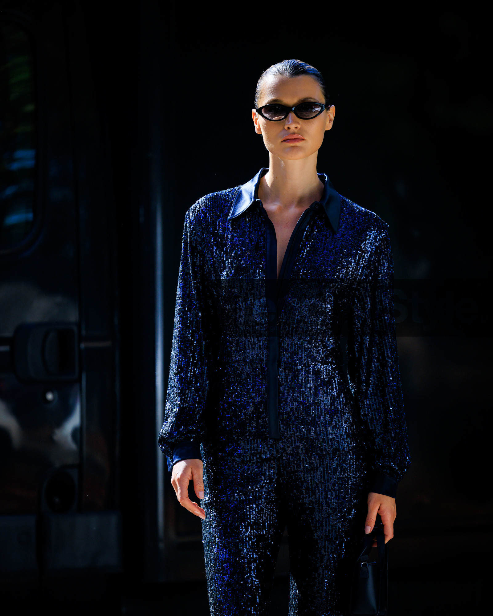 PARIS, PFW, fashion week, frenchystyle, FW, jonathan paciullo, street style, SPRING SUMMER 2024, SS 24, vertical, atmosphere details, detail