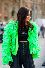 black denim, black shoes, black sweater, denim pants, green jacket, high heels, high waist jeans, jeans, leather shoes, message, ruffles, trousers, varnished leather shoes, fashion week, frenchystyle, FW, jonathan paciullo, street style, MFW, MILAN, AUTUMN WINTER 2019-2020, AW 19-20, FALL WINTER 2019-2020, FW 19-20, vertical, atmosphere details, detail