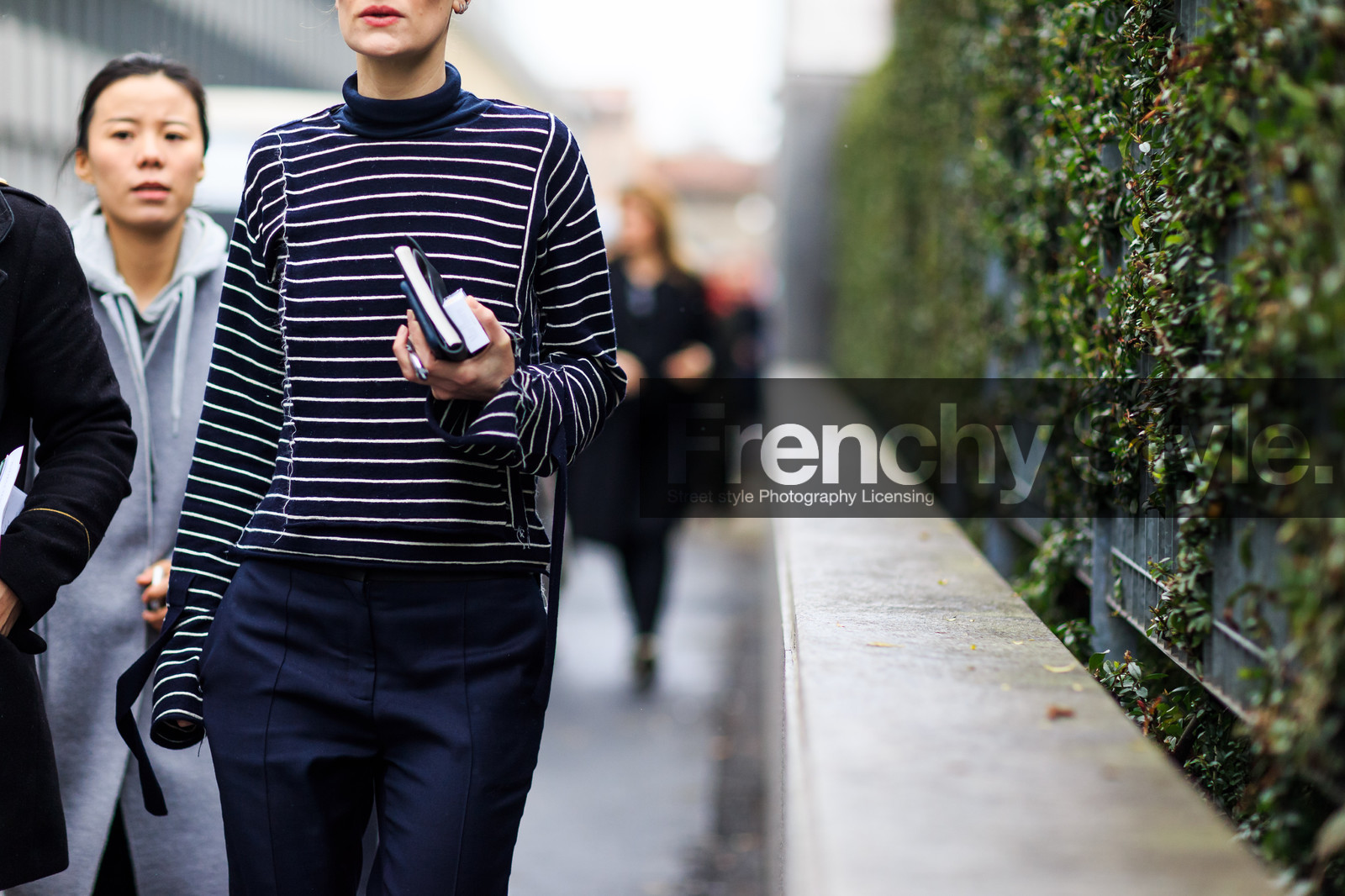 atmosphere details, AUTUMN WINTER 2016-2017, AW 16-17, detail, FALL WINTER 2016-2017, fashion week, frenchystyle, FW, FW 16-17, geometric, graphic sweater, horizontal, jo ellison, jonathan paciullo, LFW, LONDON, MENSWEAR, navy pants, printed sweater, street style, striped sweater, stripes, trousers