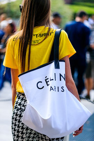 black and white, checked, céline, graphic bag, graphic pants, houndstooth pants, leather bag, off white, plaid, printed bag, printed pants, trousers, white bag, yellow t shirt, fashion week, frenchystyle, FW, jonathan paciullo, street style, MFW, MILAN, SPRING SUMMER 2019, SS 19, vertical, atmosphere details, detail