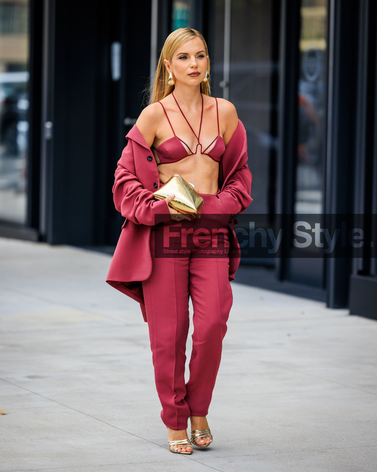 jonathan paciullo, FW, frenchystyle, fashion week, street style, vertical, detail, atmosphere details, NYFW, NEW YORK, SPRING SUMMER 2024, SS 24