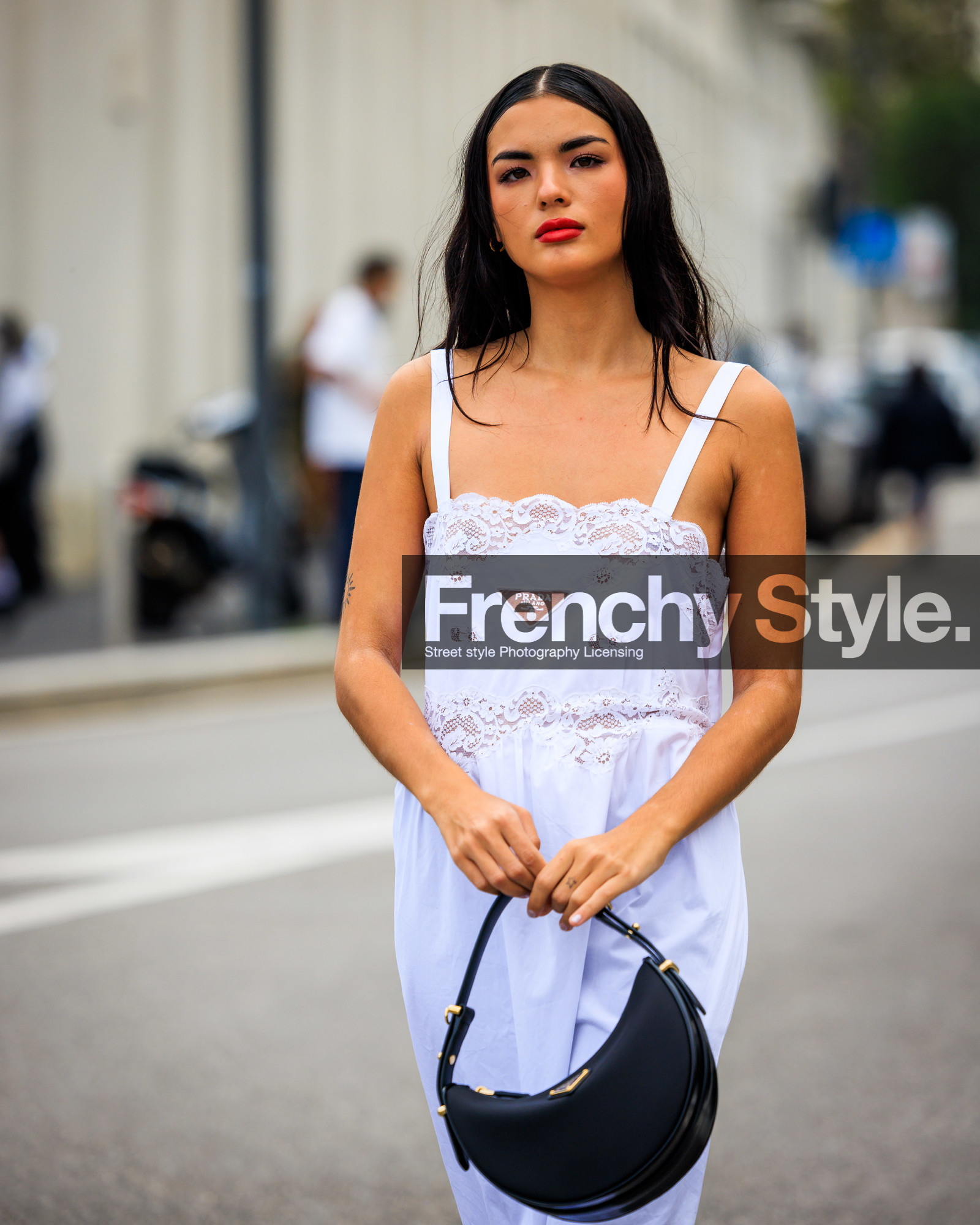 fashion week, frenchystyle, street style, jonathan paciullo, FW, MFW, MILAN, SPRING SUMMER 2024, SS 24, vertical, atmosphere details, detail