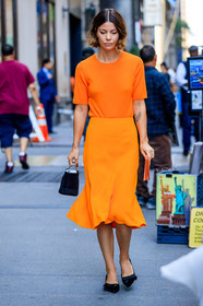 annina mislin, black bag, black shoes, fashion week, frenchystyle, full length, FW, jonathan paciullo, leather bag, mini bag, NEW YORK, NYFW, orange skirt, orange top, SPRING SUMMER 2018, SS 18, street style, vertical