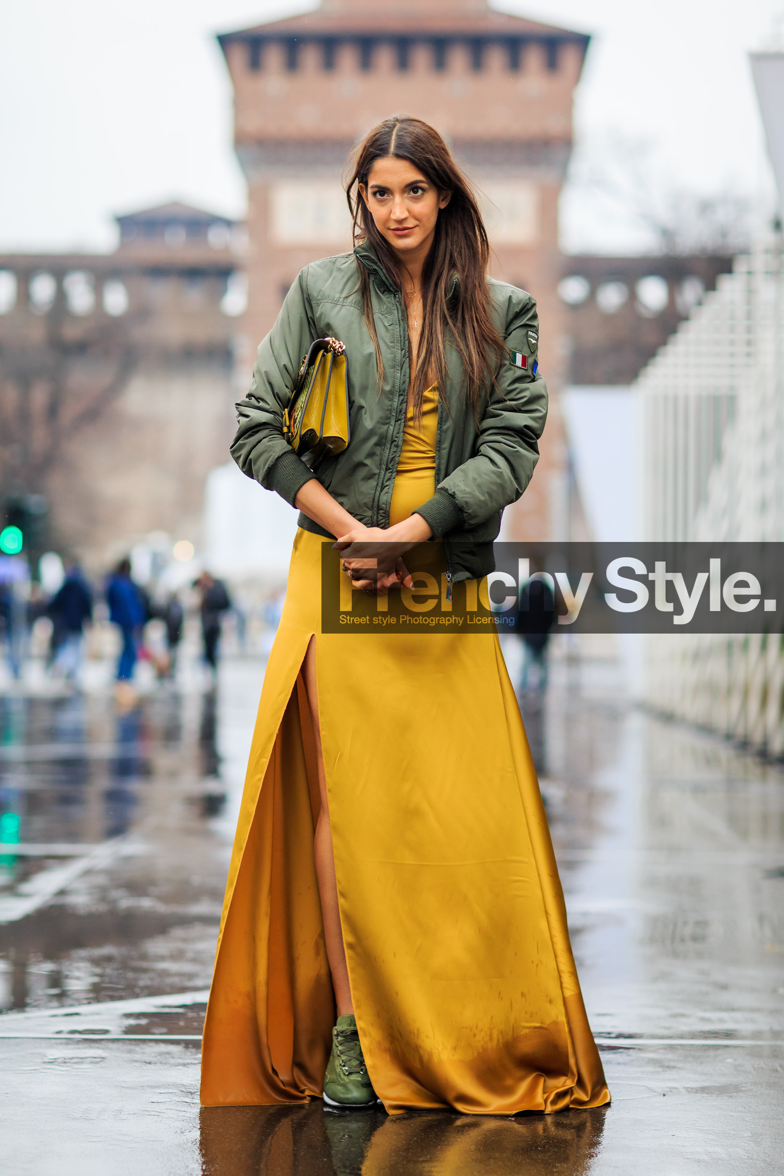 AUTUMN WINTER 2016-2017, AW 16-17, bomber jacket, FALL WINTER 2016-2017, fashion week, frenchystyle, full length, FW, FW 16-17, green shoes, jonathan paciullo, kaki jacket, kaki sneakers, LFW, LONDON, long dress, long hair, MENSWEAR, Sara Nicole Rossetto, street style, vertical, yellow dress