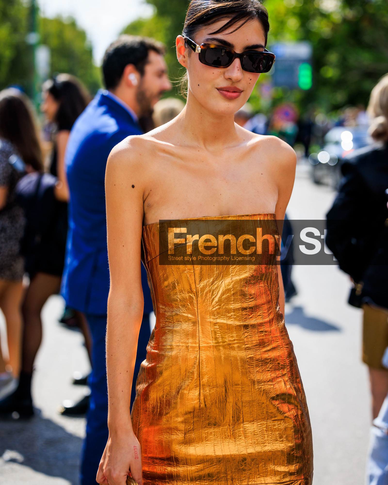 MILAN, MFW, frenchystyle, fashion week, FW, jonathan paciullo, street style, SPRING SUMMER 2024, SS 24, vertical, atmosphere details, detail