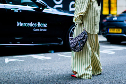 black bag, christian dior, graphic bag, graphic pants, graphic shirt, green pants, green shirt, leather bag, monogram, pajamas, printed bag, printed pants, printed shirt, saddle bag, striped pants, striped shirt, trousers, fashion week, frenchystyle, FW, jonathan paciullo, street style, LFW, LONDON, SPRING SUMMER 2019, SS 19, atmosphere details, horizontal, detail