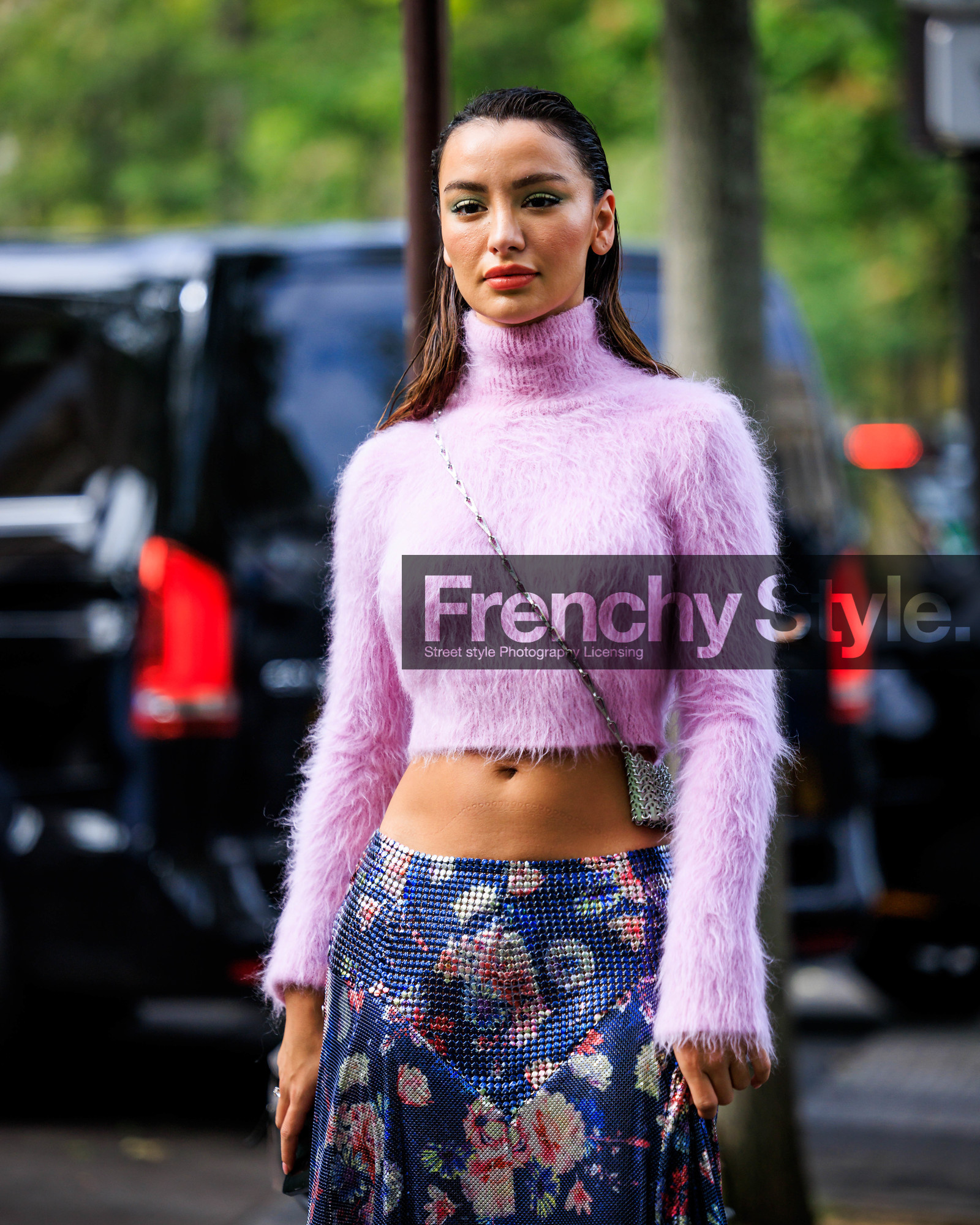 fashion week, frenchystyle, FW, jonathan paciullo, street style, PARIS, PFW, SPRING SUMMER 2024, SS 24, vertical, atmosphere details, detail