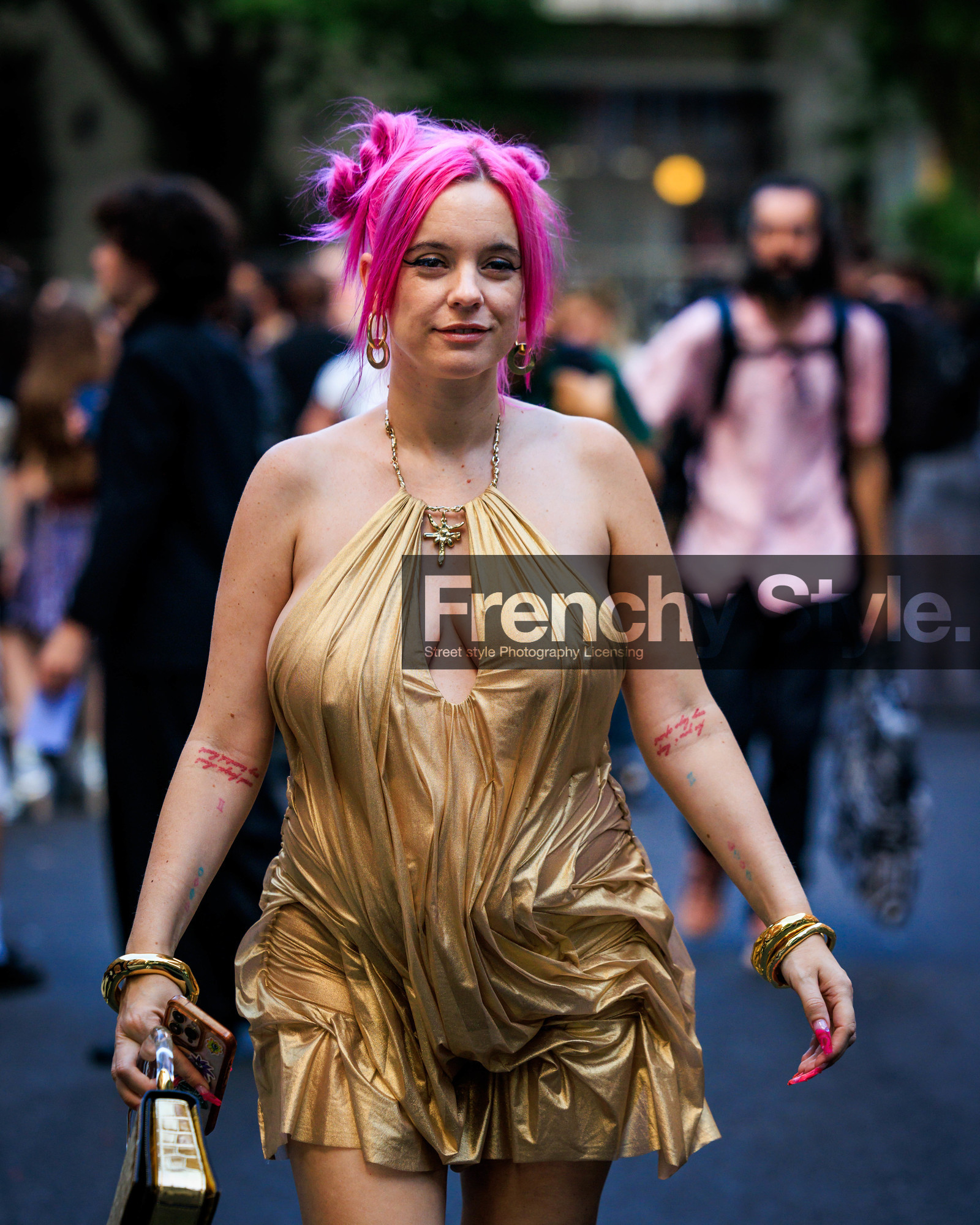 fashion week, frenchystyle, FW, jonathan paciullo, street style, LFW, LONDON, atmosphere details, detail, SPRING SUMMER 2024, SS 24
