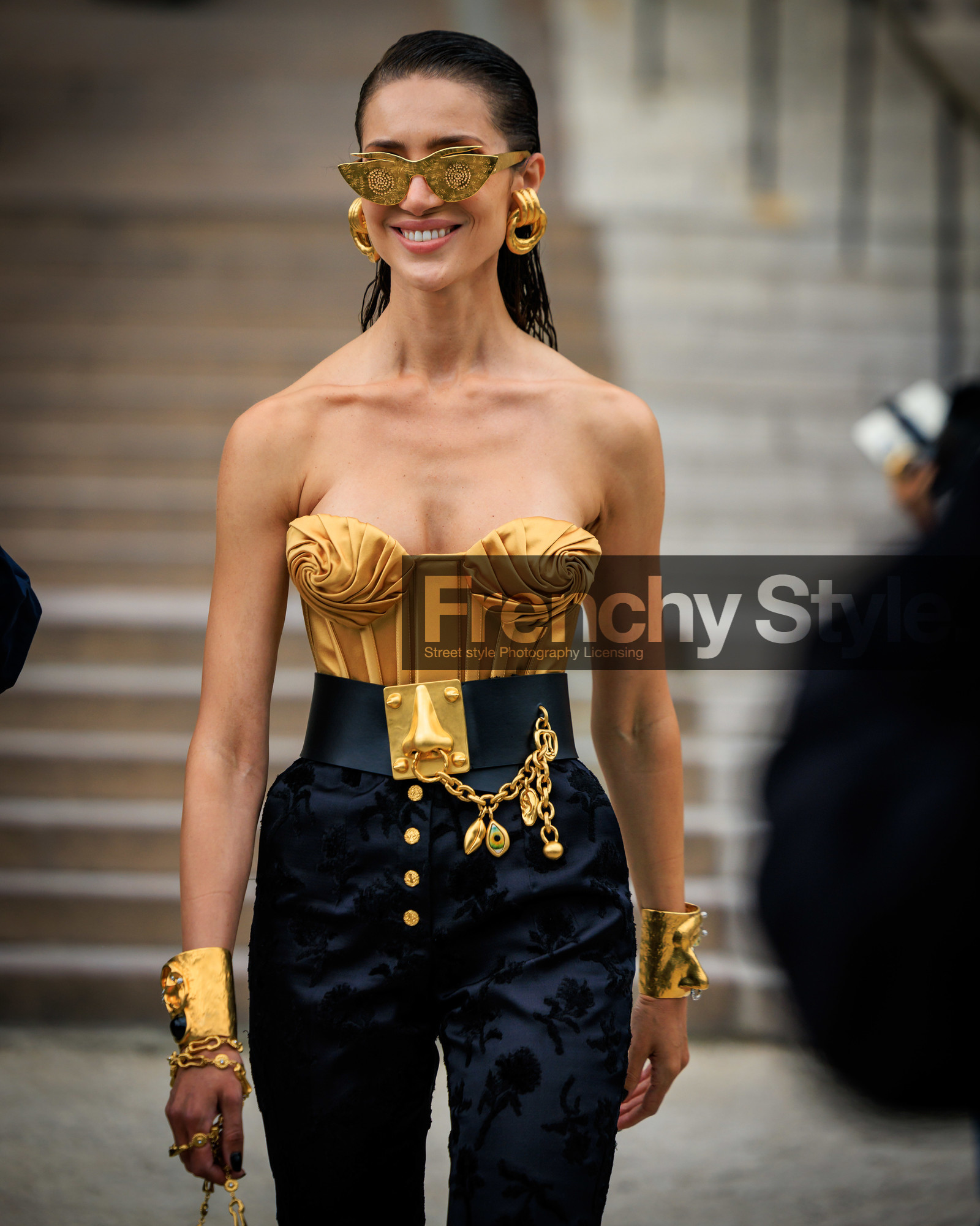 fashion week, frenchystyle, FW, jonathan paciullo, street style, PFW, PARIS, FW 23-24, FALL WINTER 2023-2024, AUTUMN WINTER 2023-2024, HAUTE COUTURE, vertical, atmosphere details, detail