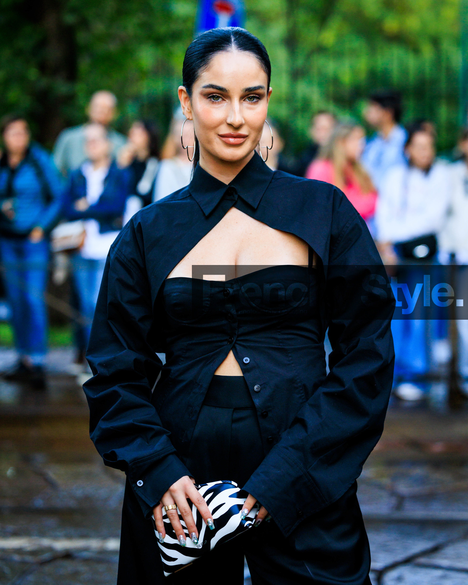 MILAN, MFW, frenchystyle, fashion week, FW, jonathan paciullo, street style, SPRING SUMMER 2024, SS 24, vertical, atmosphere details, detail