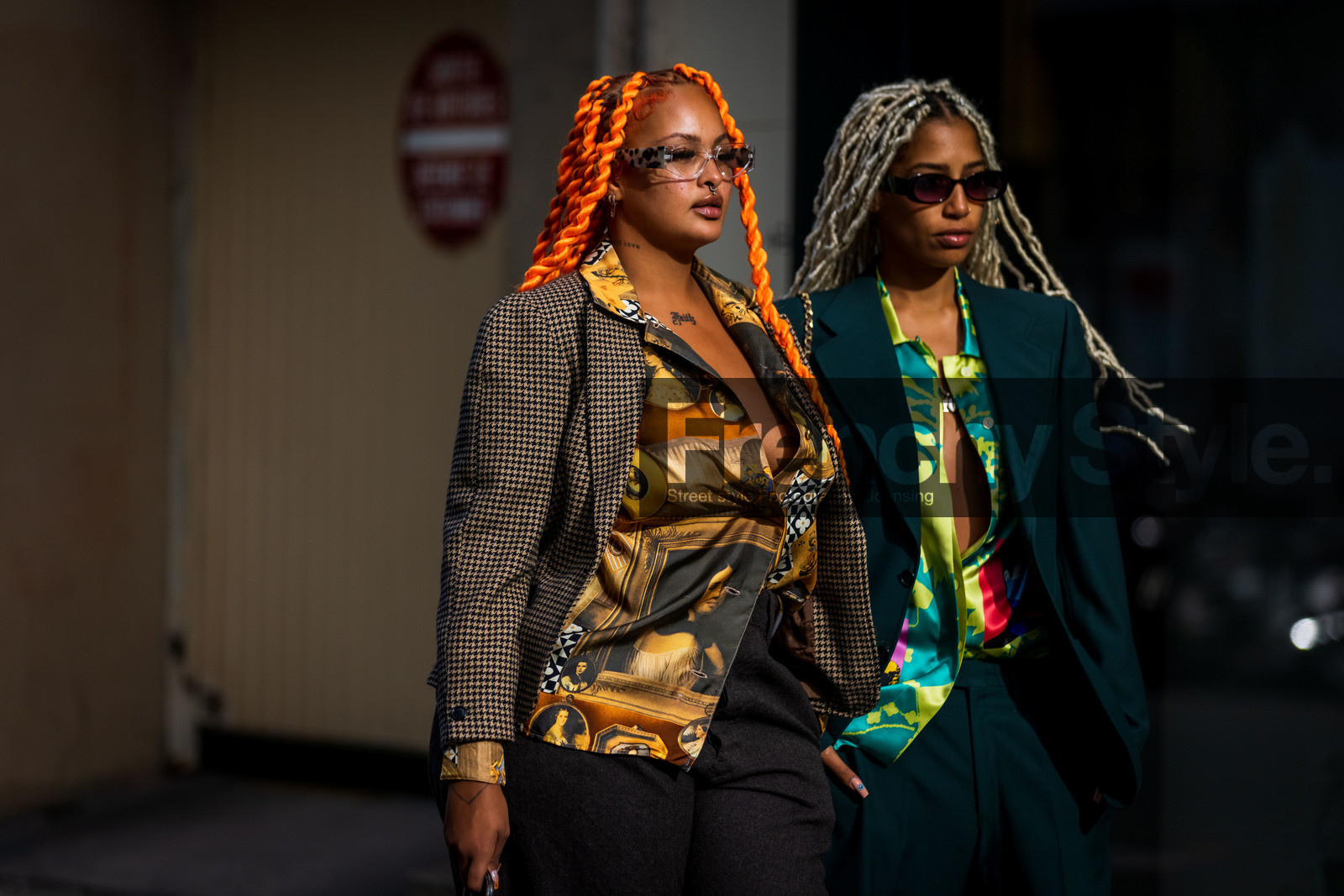 brown blazer, brown pants, brown shirt, glasses, green blazer, green shirt, hairstyle, houndstooth print, orange hair, pants, printed blazer, printed shirt, shirt, suit, sunglasses, tortoise glasses, twisted hair, yellow shirt, street style, jonathan paciullo, FW, frenchystyle, fashion week, PFW, PARIS, SPRING SUMMER 2022, SS 22, horizontal, atmosphere details