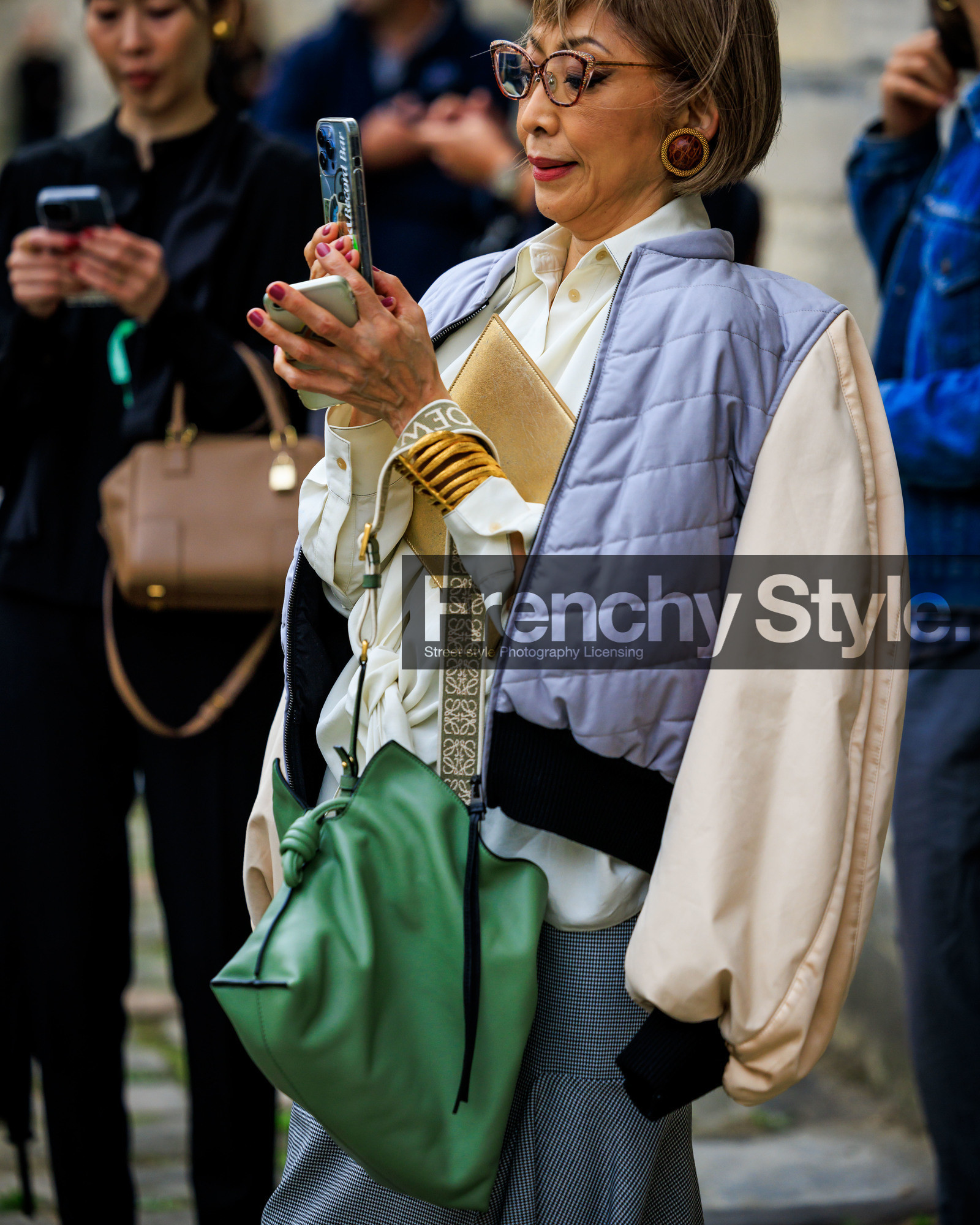 PARIS, PFW, fashion week, frenchystyle, FW, jonathan paciullo, street style, SPRING SUMMER 2024, SS 24, vertical, atmosphere details, detail