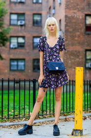 black bag, black shoes, christian dior, fashion week, floral, flowers, frenchystyle, full length, FW, graphic dress, jonathan paciullo, leather bag, leather shoes, marjan jonkman, model, NEW YORK, NYFW, printed dress, purple dress, SPRING SUMMER 2018, SS 18, street style, vertical