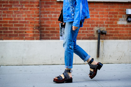 atmosphere details, black shoes, blue denim, denim jacket, denim pants, detail, embroidered shoes, fashion week, frenchystyle, FW, horizontal, jeans, jonathan paciullo, leather shoes, NEW YORK, NYFW, SPRING SUMMER 2018, SS 18, street style, studs, trousers