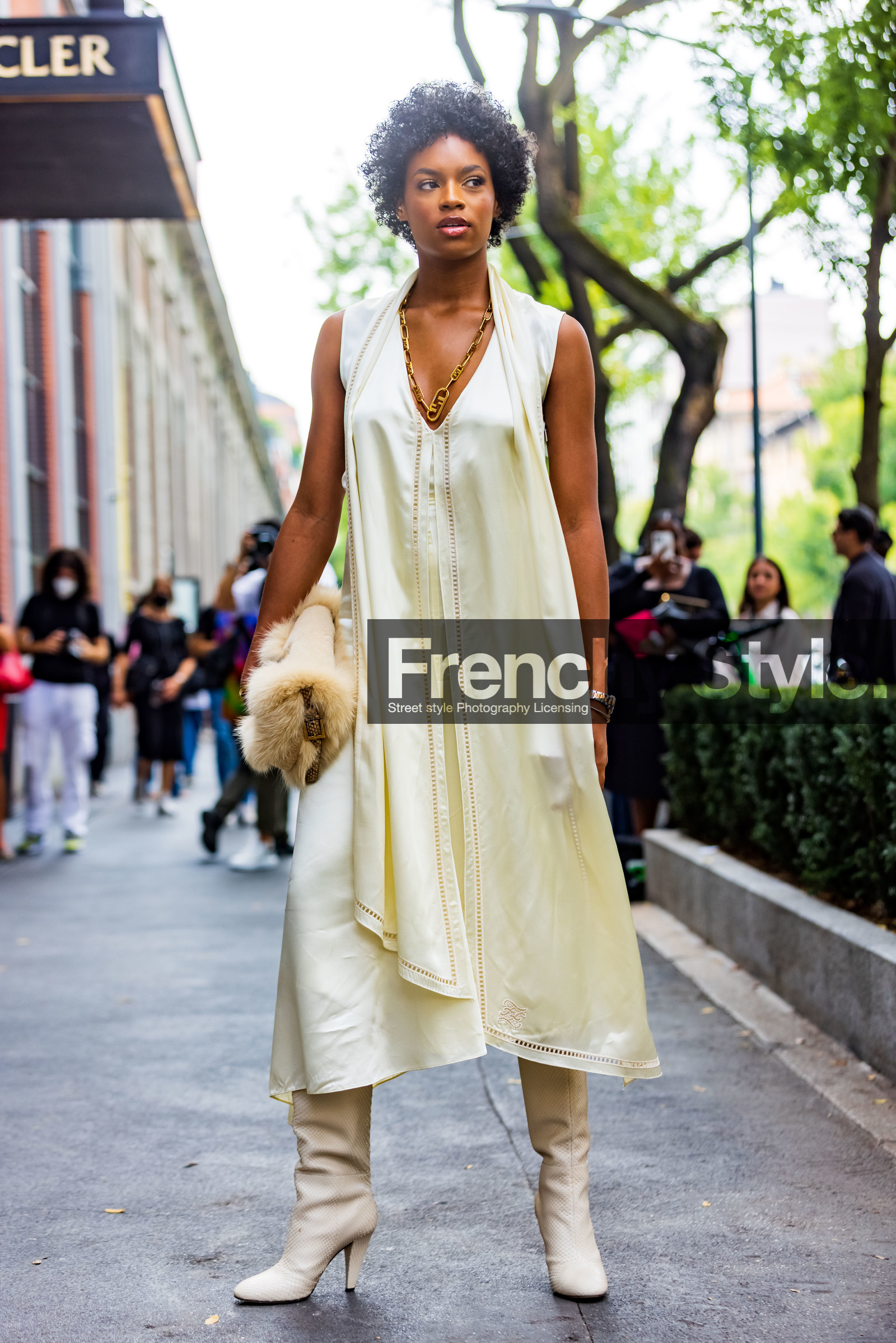 beige bag, cream dress, Didi Stone, dress, fendi bag, fendi jewellery, fendi necklace, fluffy bag, leather boots, monochrome, satin dress, white boots, white dress, white monochrome, fashion week, frenchystyle, FW, jonathan paciullo, street style, MFW, MILAN, SPRING SUMMER 2022, SS 22, vertical, full length