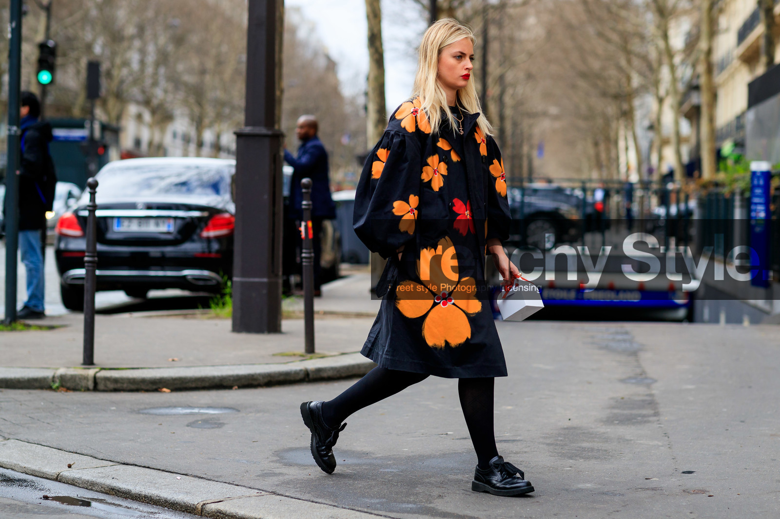 black coat, black shoes, floral, flowers, graphic jacket, leather bag, leather shoes, printed jacket, tights, PARIS, PFW, street style, jonathan paciullo, FW, frenchystyle, fashion week, AUTUMN WINTER 2019-2020, AW 19-20, FALL WINTER 2019-2020, FW 19-20, horizontal, atmosphere details, full length