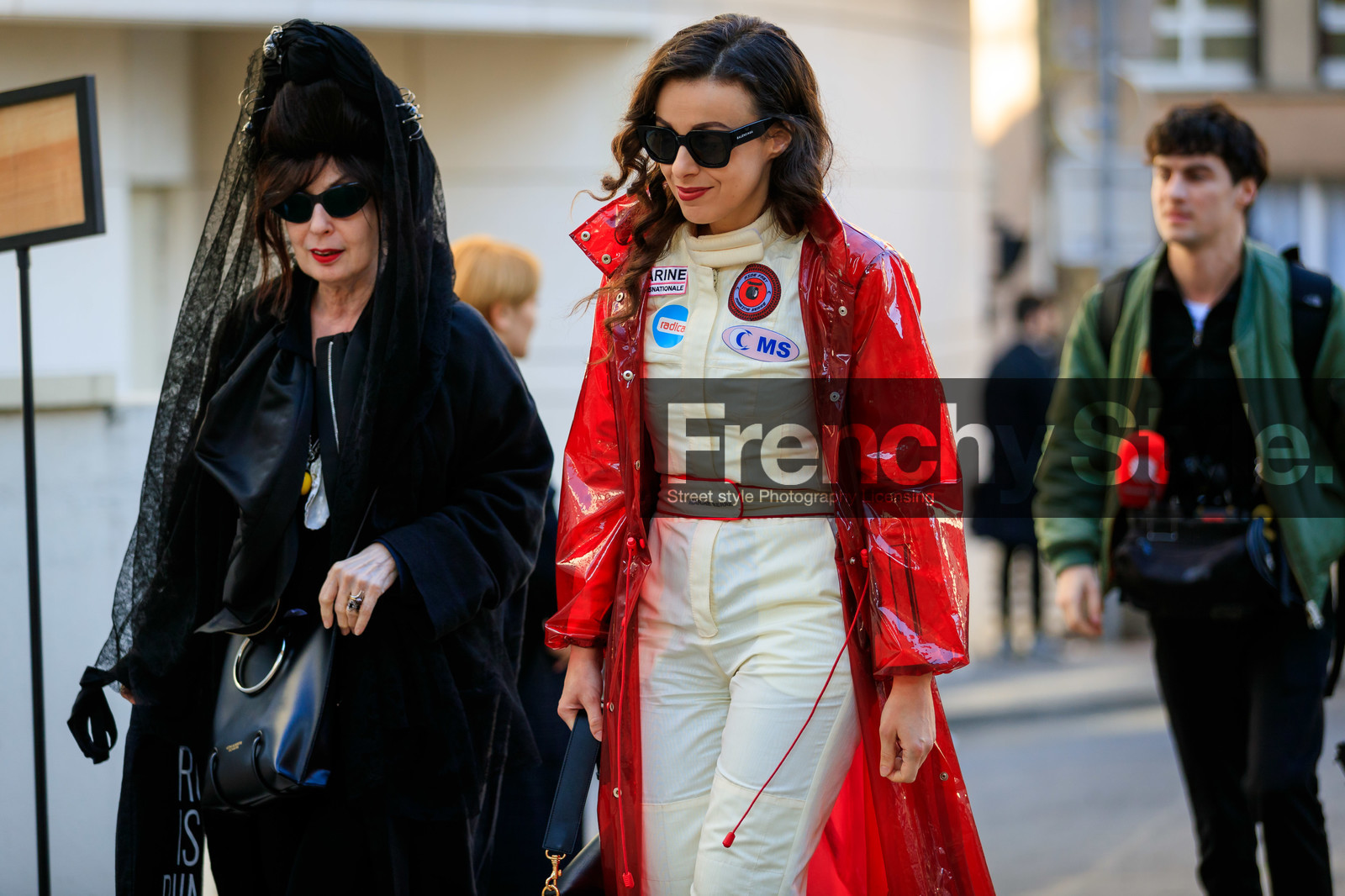 beige jumpsuit, black bag, black dress, black jacket, black scarf, leather bag, marine serre, rain coat, red coat, sunglasses, tone on tone, total look black, trousers, fashion week, frenchystyle, FW, jonathan paciullo, street style, PFW, PARIS, AUTUMN WINTER 2019-2020, AW 19-20, FALL WINTER 2019-2020, FW 19-20, horizontal, atmosphere details, detail