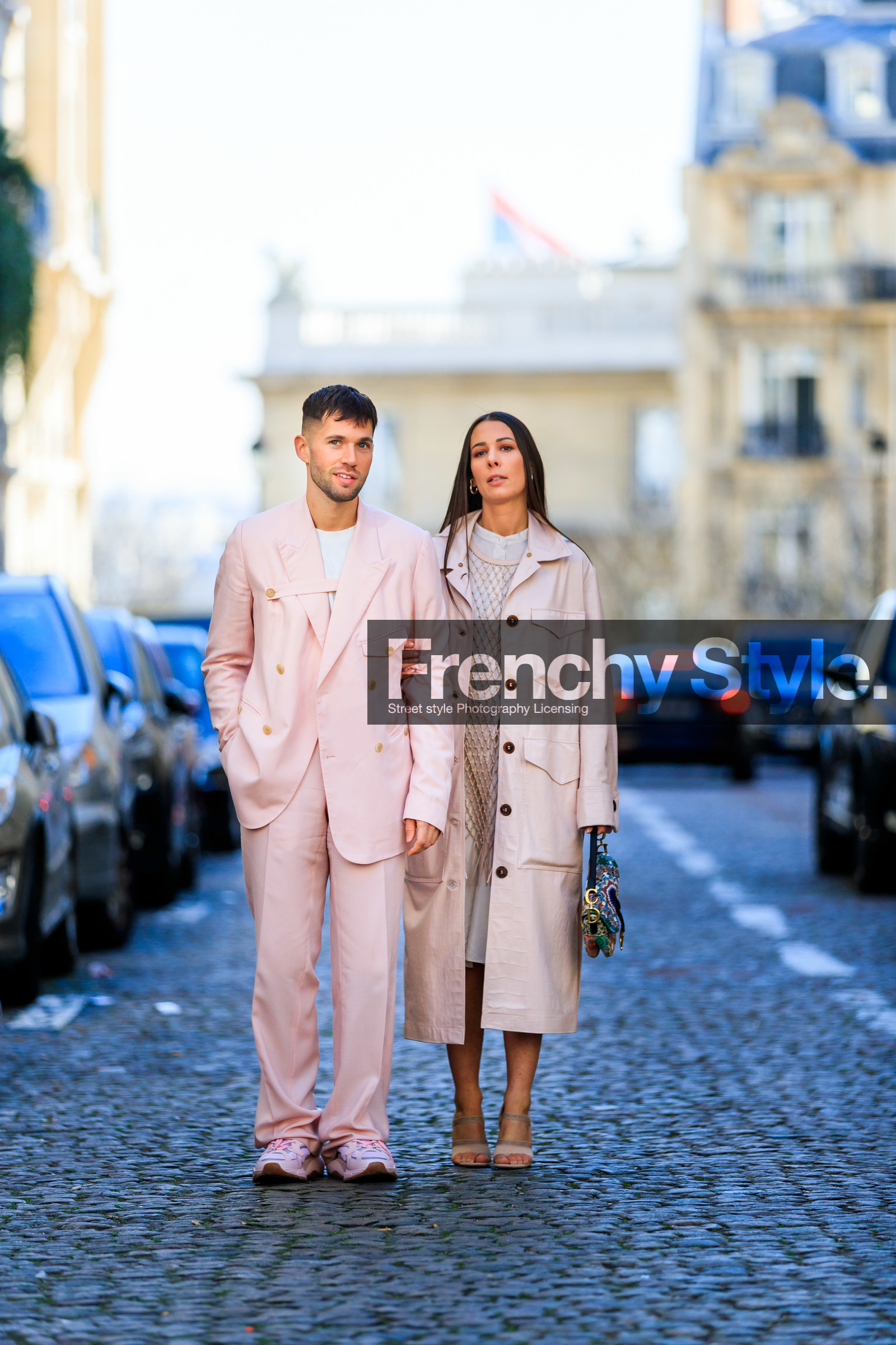 alice & j.s, christian dior, dior homme, embroidered bag, fishnet, graphic bag, graphic dress, leather bag, leather shoes, multicolor bag, pink coat, pink dress, pink jacket, pink pants, pink shoes, pink suit, printed bag, printed dress, saddle bag, trousers, white shoes, fashion week, frenchystyle, FW, jonathan paciullo, street style, PFW, PARIS, AUTUMN WINTER 2019-2020, AW 19-20, FALL WINTER 2019-2020, FW 19-20, vertical, full length