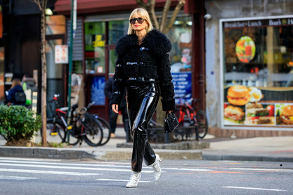 xenia adonts, black coat, black pants, black polish coat, black polish pants, black polish bag, fur coat, tom ford sunglasses, aviator sunglasses, tight pants, longchamp coat, longchamp look, longchamp pants, longchamp bag, white leather boots, animal skin boots, golden earrings, big earrings, round shape earrings, fashion week, frenchystyle, FW, jonathan paciullo, street style, FALL WINTER 2020-2021, AUTUMN WINTER 2020-2021, FW 20-21, horizontal, atmosphere details, full length, NYFW, NEW YORK