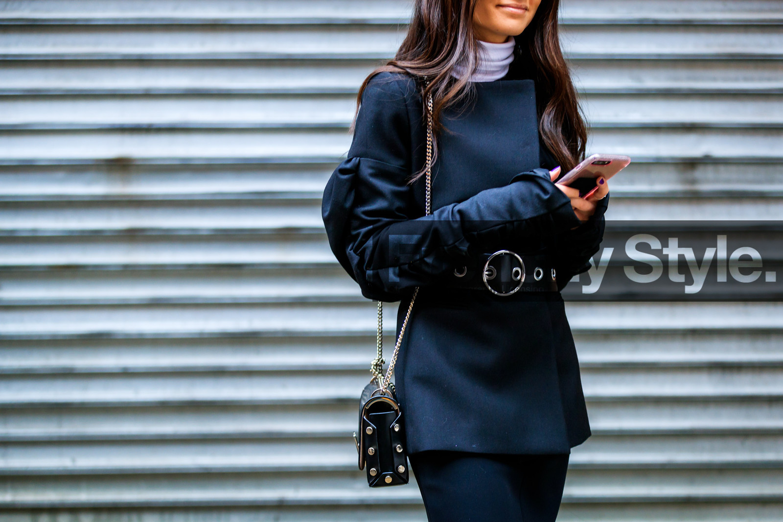 atmosphere details, AUTUMN WINTER 2017-2018, AW 17-18, black bag, black belt, black jacket, black skirt, blazer, detail, FALL WINTER 2017-2018, fashion week, frenchystyle, FW, FW 17-18, horizontal, jonathan paciullo, Lainy Hedaya, leather bag, leather belt, NEW YORK, NYFW, street style, tone on tone, total look black