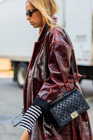 atmosphere details, black bag, boy bag, chanel, chloe king, detail, fashion week, frenchystyle, FW, jonathan paciullo, leather bag, leather coat, NEW YORK, NYFW, red coat, SPRING SUMMER 2018, SS 18, street style, striped sweater, sunglasses, vertical