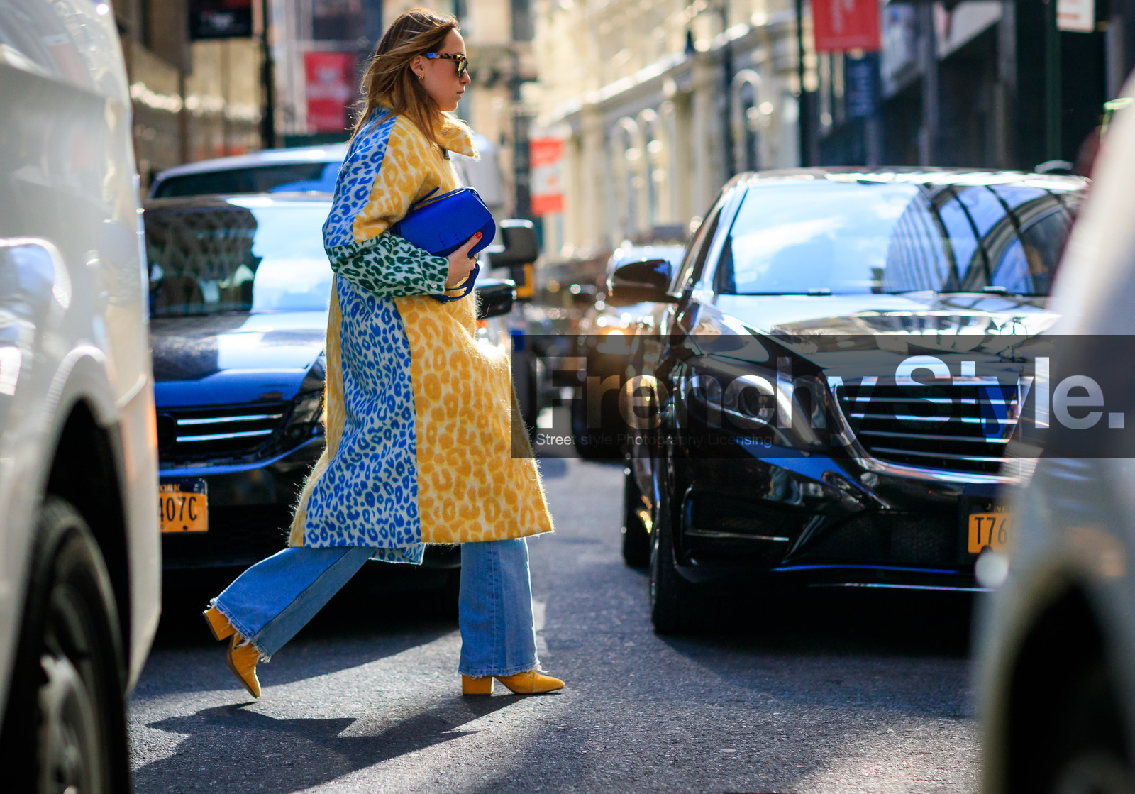 acne studios, blue bag, blue denim, denim pants, graphic jacket, high heels, jeans, leather bag, leather shoes, leopard print, printed jacket, sunglasses, trousers, turquoise, yellow, yellow boots, street style, jonathan paciullo, FW, frenchystyle, fashion week, NYFW, NEW YORK, AUTUMN WINTER 2018-2019, AW 18-19, FALL WINTER 2018-2019, FW 18-19, atmosphere details, horizontal, full length