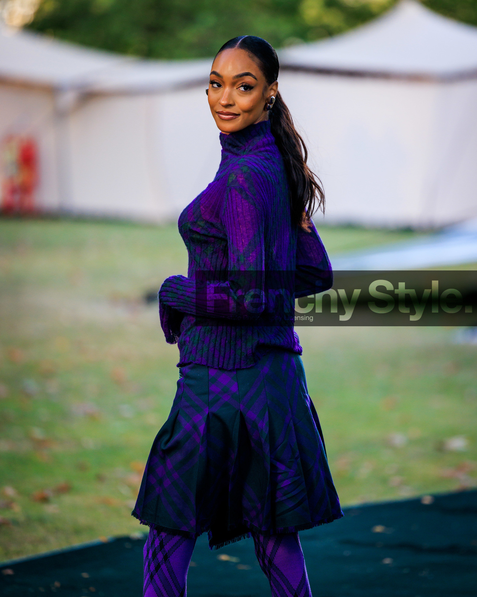 fashion week, frenchystyle, FW, jonathan paciullo, street style, LFW, LONDON, atmosphere details, detail, SPRING SUMMER 2024, SS 24