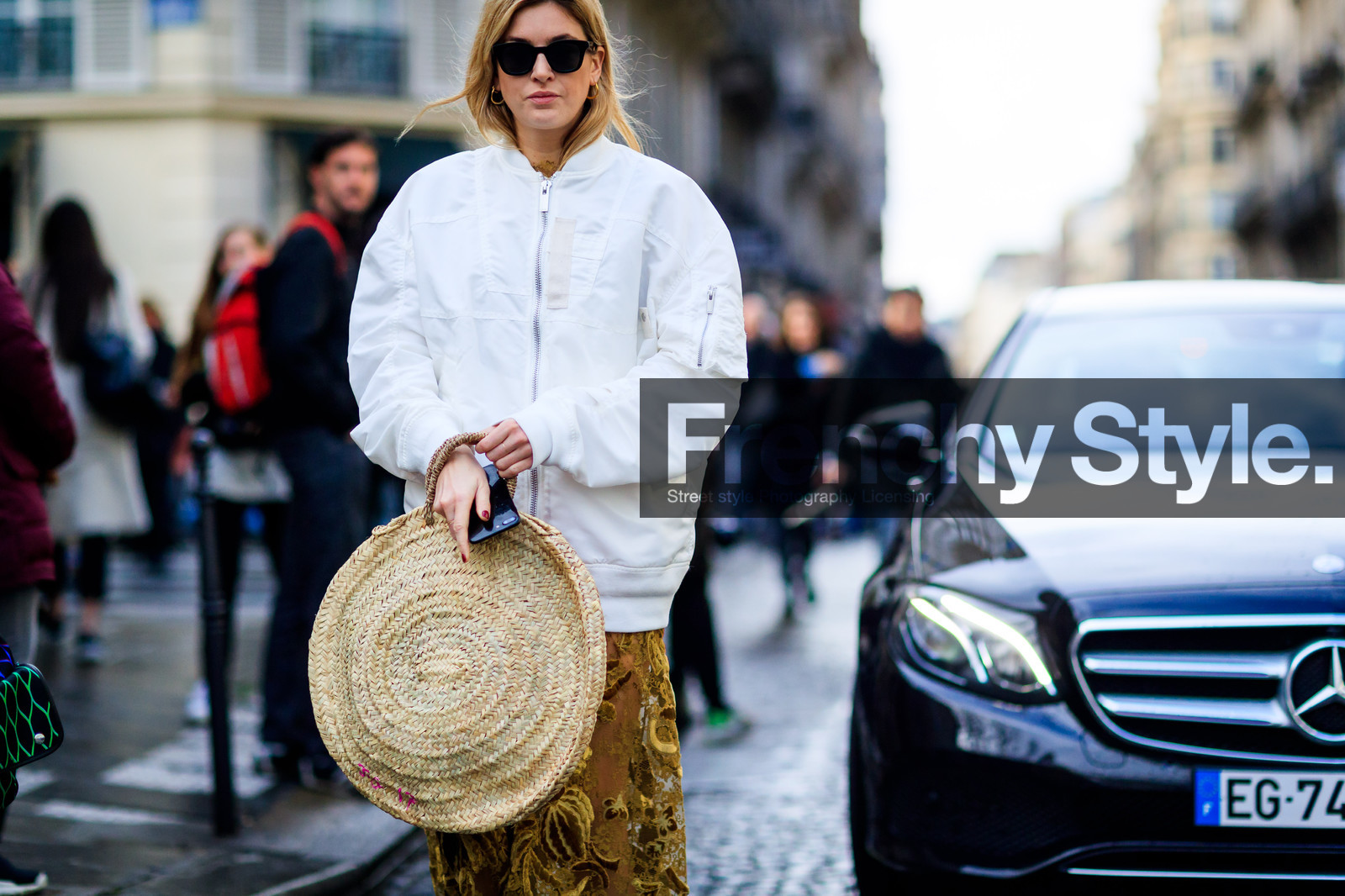 atmosphere details, AUTUMN WINTER 2017-2018, AW 17-18, basket, bomber jacket, brown skirt, camille charriere, detail, embroidered skirt, FALL WINTER 2017-2018, fashion week, frenchystyle, FW, FW 17-18, graphic bag, horizontal, jonathan paciullo, lace skirt, PARIS, PFW, straw bag, street style, sunglasses, white jacket