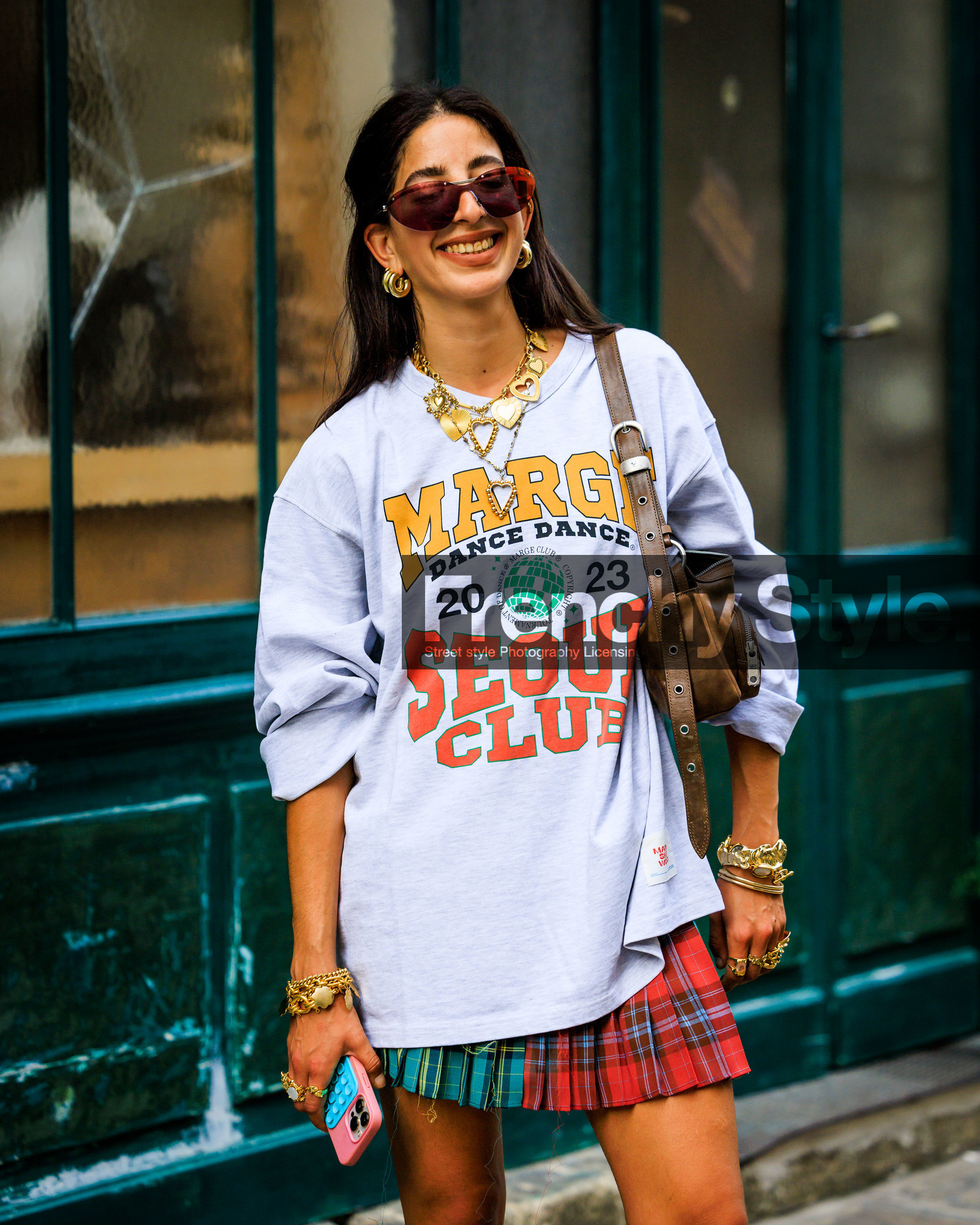 fashion week, frenchystyle, FW, jonathan paciullo, street style, PARIS, PFW, SPRING SUMMER 2024, SS 24, vertical, atmosphere details, detail