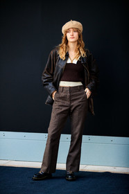 camille jansen, louis vuitton shoes, louis vuitton pants, louis vuitton pullover, brown leather bombers, brown leather jacket, brown pullover, camel pullover, camel pants, burgundy pullover, checked pants, flare pants, black leather loafers, beige beret, beige hat, vintage jacket, PARIS, PFW, fashion week, frenchystyle, FW, jonathan paciullo, street style, SPRING SUMMER 2021, SS 21, vertical, full length