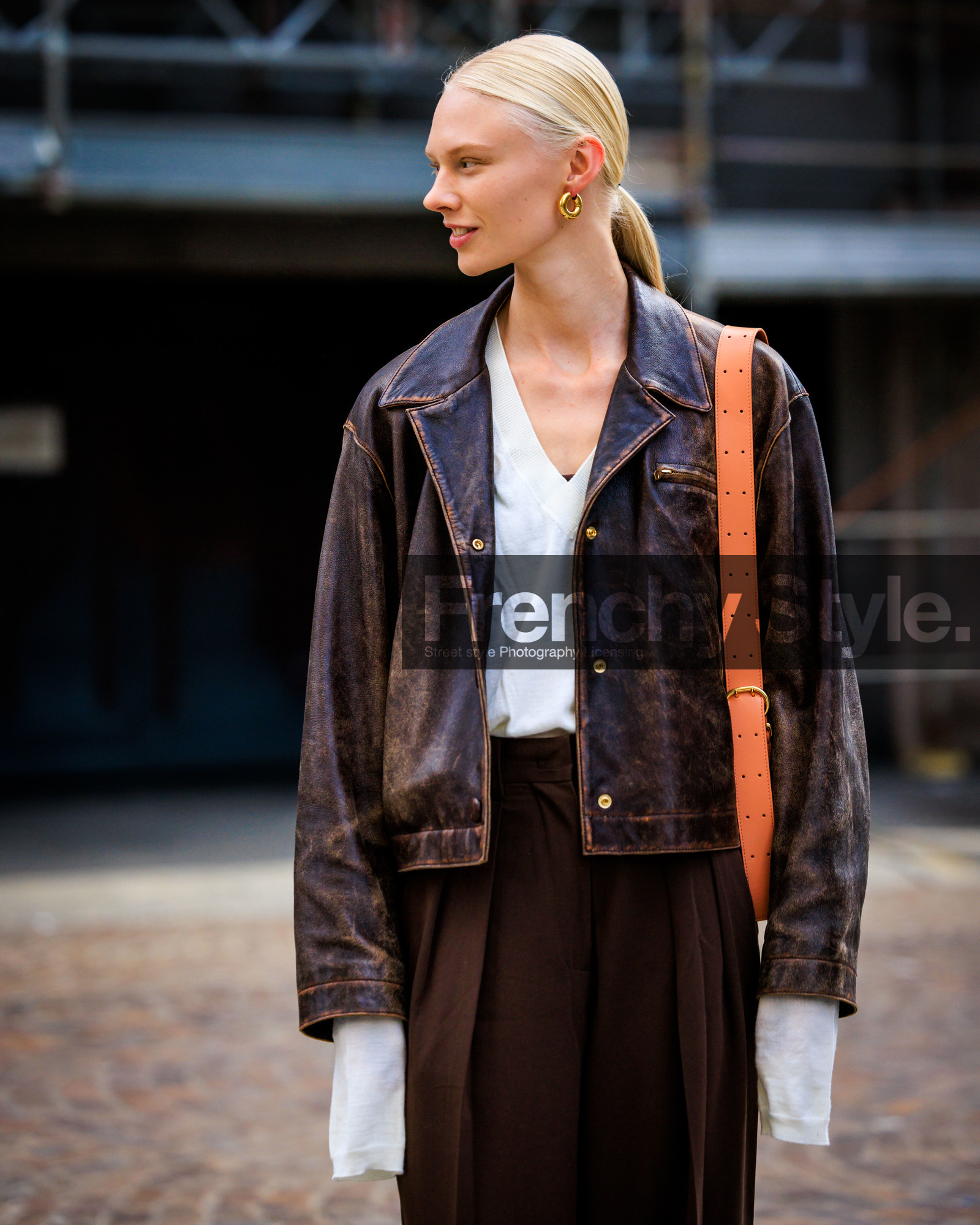 street style, jonathan paciullo, FW, fashion week, frenchystyle, MFW, MILAN, SPRING SUMMER 2024, SS 24, vertical, atmosphere details, detail