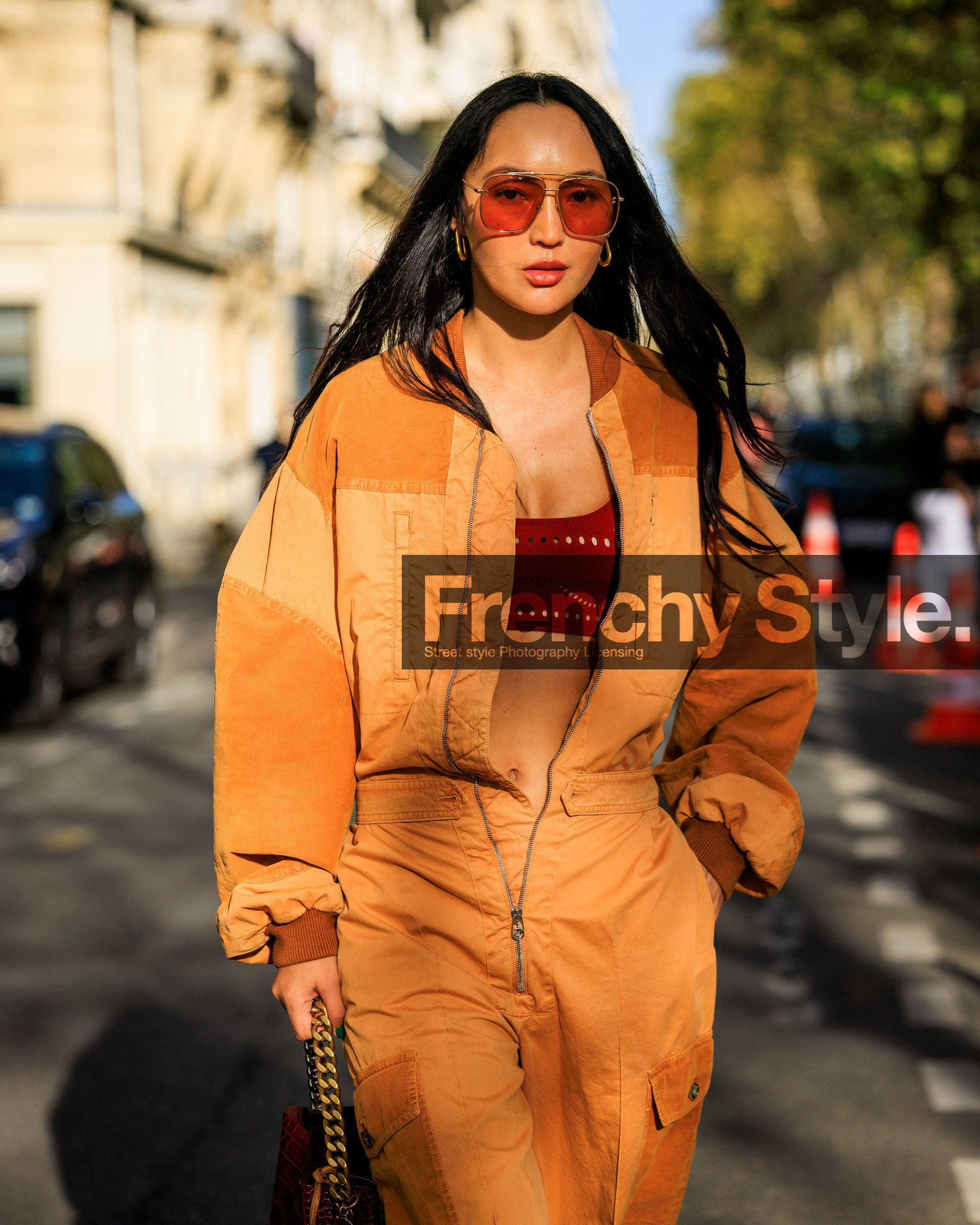 PARIS, PFW, fashion week, frenchystyle, FW, jonathan paciullo, street style, SPRING SUMMER 2024, SS 24, vertical, atmosphere details, detail