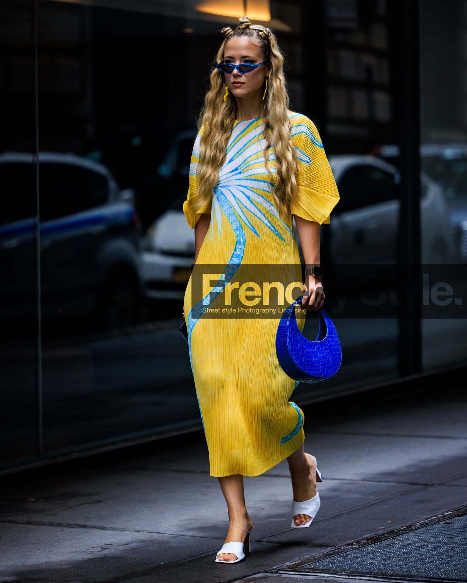jonathan paciullo, FW, frenchystyle, fashion week, street style, vertical, detail, atmosphere details, NEW YORK, NYFW, SPRING SUMMER 2024, SS 24