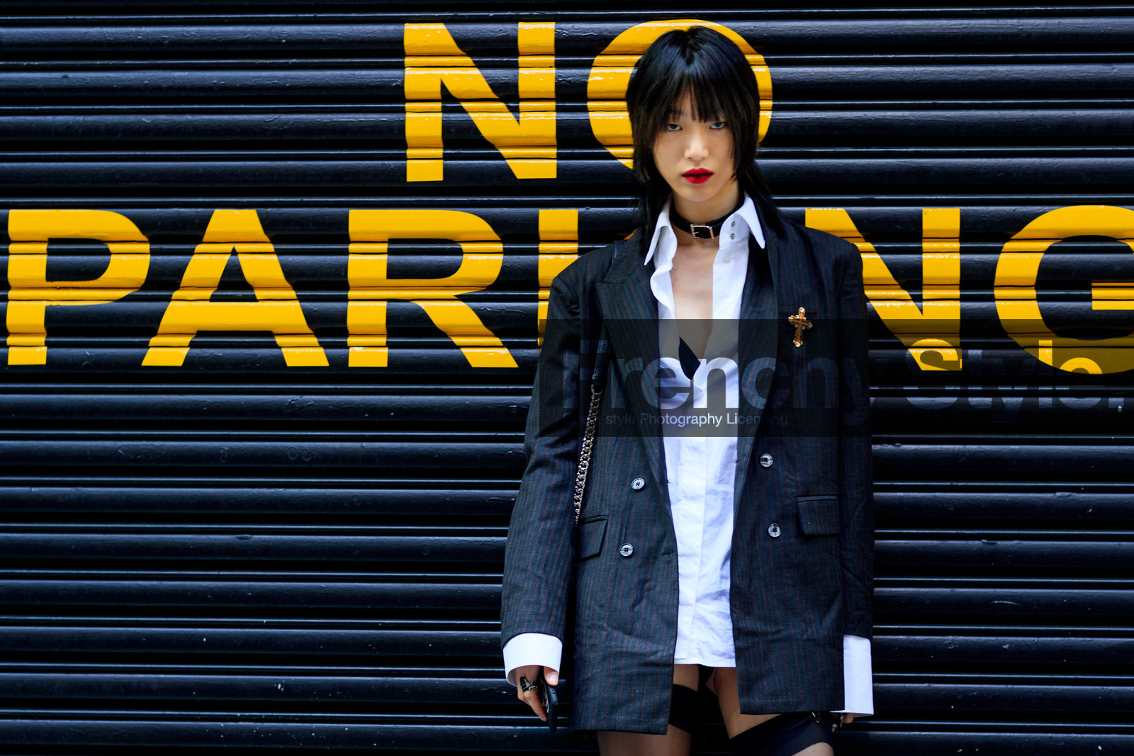 atmosphere details, black jacket, blazer, choker, detail, fashion week, frenchystyle, FW, horizontal, jonathan paciullo, model, necklace, NEW YORK, NYFW, sora choi, SPRING SUMMER 2018, SS 18, street style, tights, white shirt
