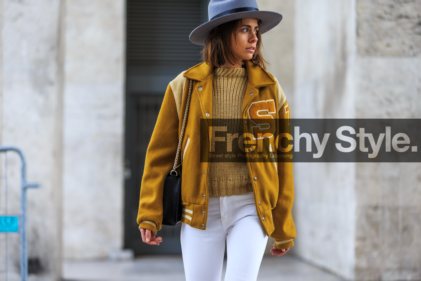 american, atmosphere details, AUTUMN WINTER 2016-2017, AW 16-17, baseball, beige sweater, denim pants, detail, FALL WINTER 2016-2017, fashion week, fedora, frenchystyle, FW, FW 16-17, grey hat, horizontal, jeans, jonathan paciullo, PARIS, PFW, street style, teddy jacket, trousers, white denim, yellow jacket
