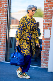 blue bag, blue pants, fashion week, floral, flowers, frenchystyle, full length, FW, golden sandals, graphic jacket, jonathan paciullo, leather bag, leather shoes, MFW, MILAN, printed jacket, SPRING SUMMER 2018, SS 18, street style, sunglasses, trousers, vertical, yellow coat