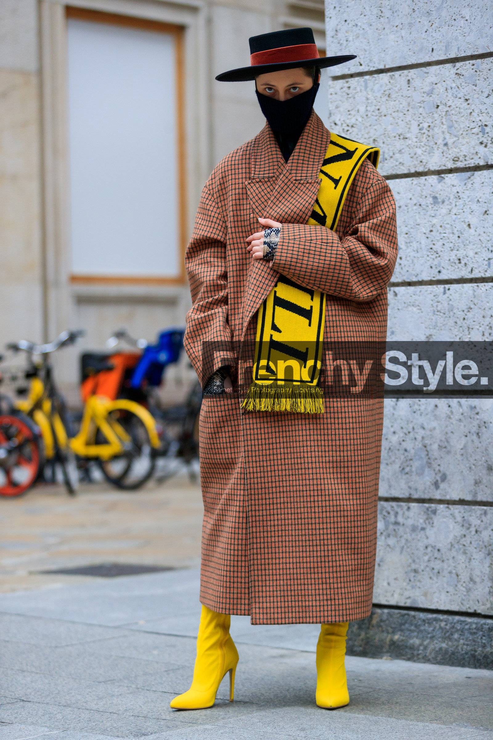 black hat, black turtleneck, brown coat, checked, graphic jacket, high heels, leather shoes, plaid, printed jacket, printed scarf, yellow boots, yellow scarf, fashion week, frenchystyle, FW, jonathan paciullo, street style, MFW, MILAN, AUTUMN WINTER 2018-2019, FALL WINTER 2018-2019, FW 18-19, vertical, full length