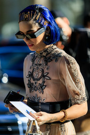black belt, blue hair, bracelet, choker, christian dior, dyed hair, earrings, embroidered dress, glitter, graphic dress, hair clip, leather belt, necklace, pearls, printed dress, see through, sita abellan, sunglasses, tulle, PARIS, PFW, street style, jonathan paciullo, FW, frenchystyle, fashion week, AUTUMN WINTER 2019-2020, AW 19-20, FALL WINTER 2019-2020, FW 19-20, vertical, atmosphere details, detail