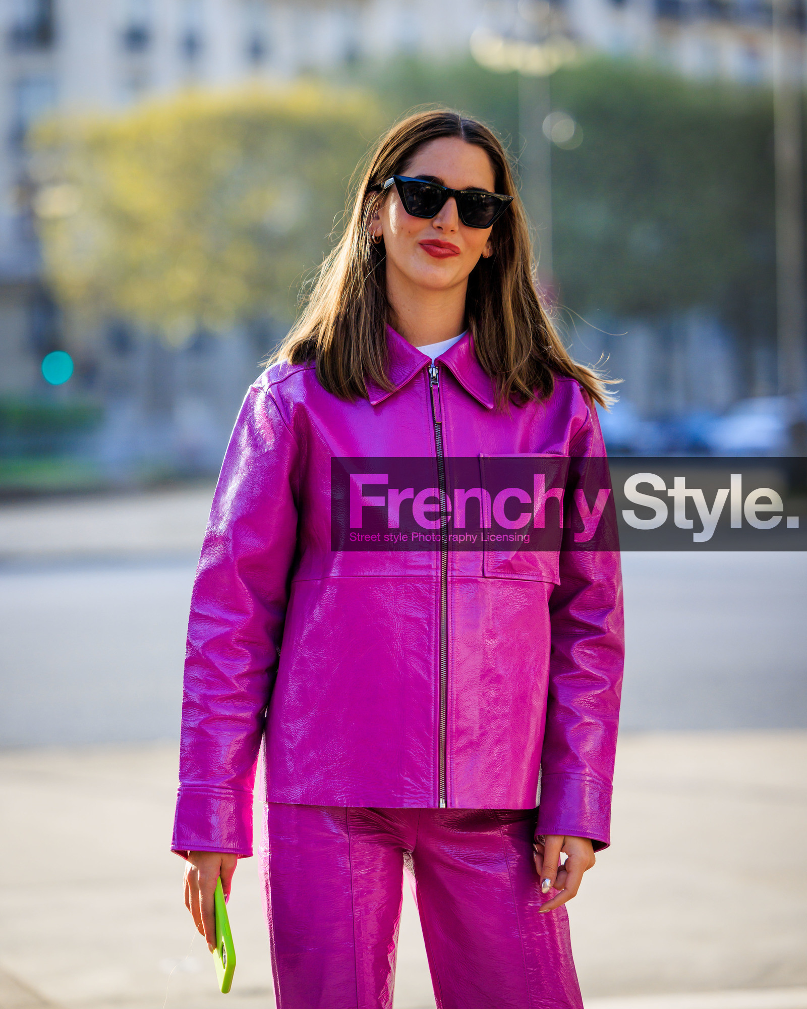 PARIS, PFW, fashion week, frenchystyle, FW, jonathan paciullo, street style, SPRING SUMMER 2024, SS 24, vertical, atmosphere details, detail