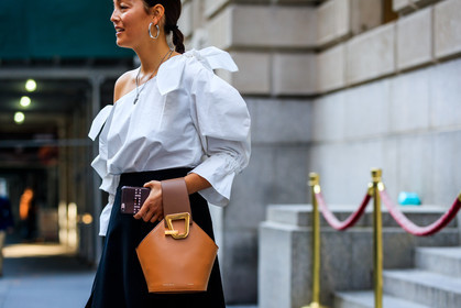 atmosphere details, black skirt, brown bag, detail, fashion week, frenchystyle, FW, horizontal, jonathan paciullo, leather bag, NEW YORK, NYFW, rachael wang, SPRING SUMMER 2018, SS 18, street style, white shirt