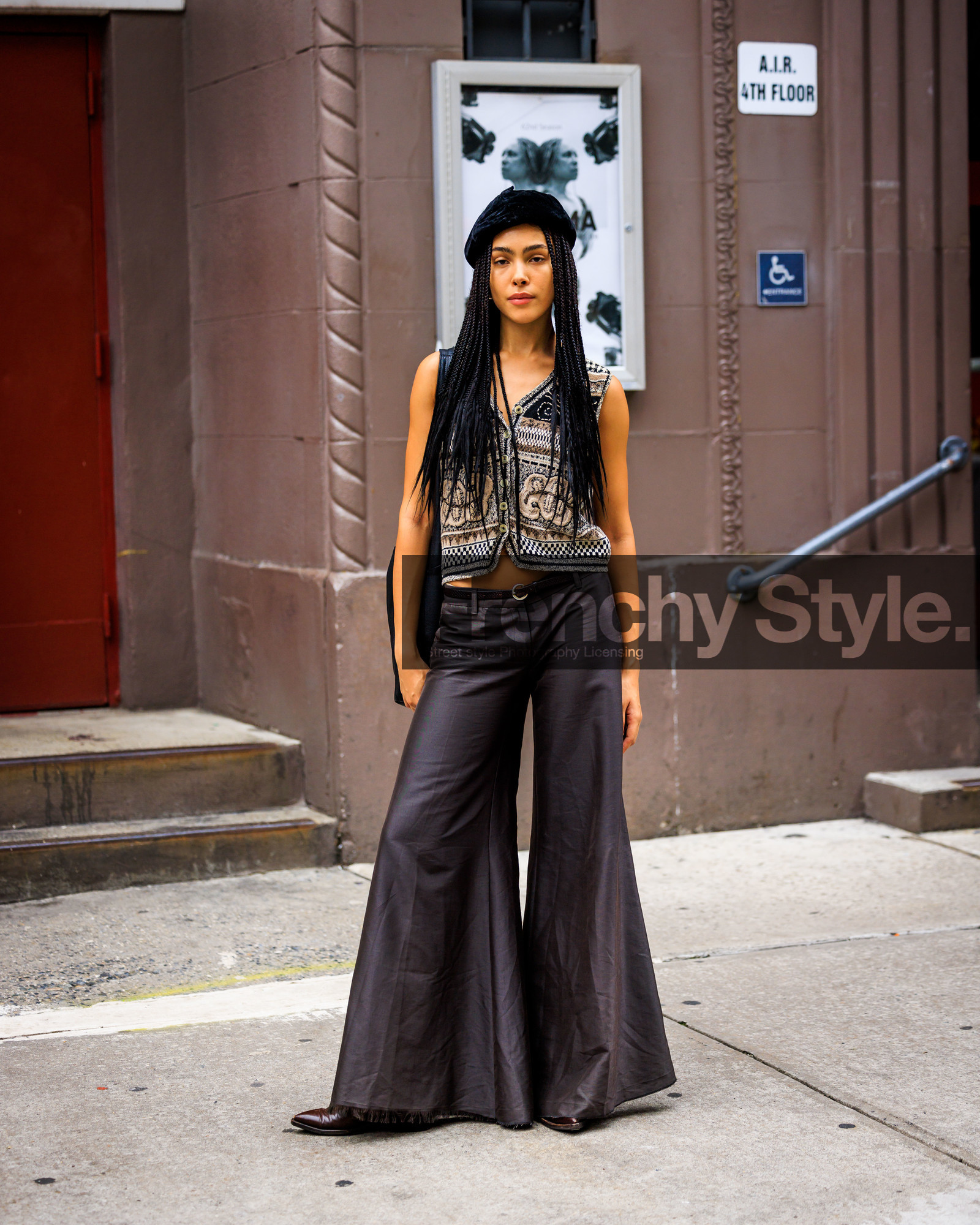 jonathan paciullo, FW, frenchystyle, fashion week, street style, vertical, full length, SPRING SUMMER 2024, SS 24, NYFW, NEW YORK